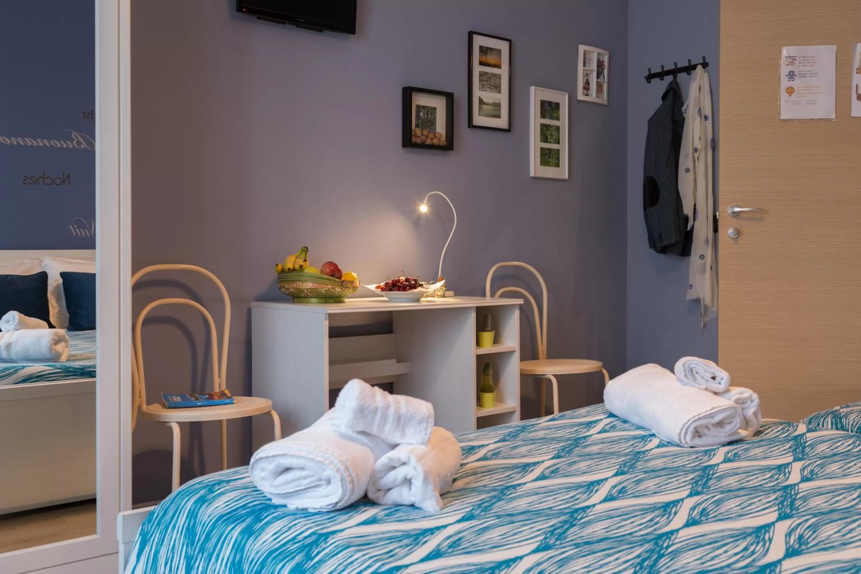 Photo of the whole room, Bed in B&B Miro Centro Catania