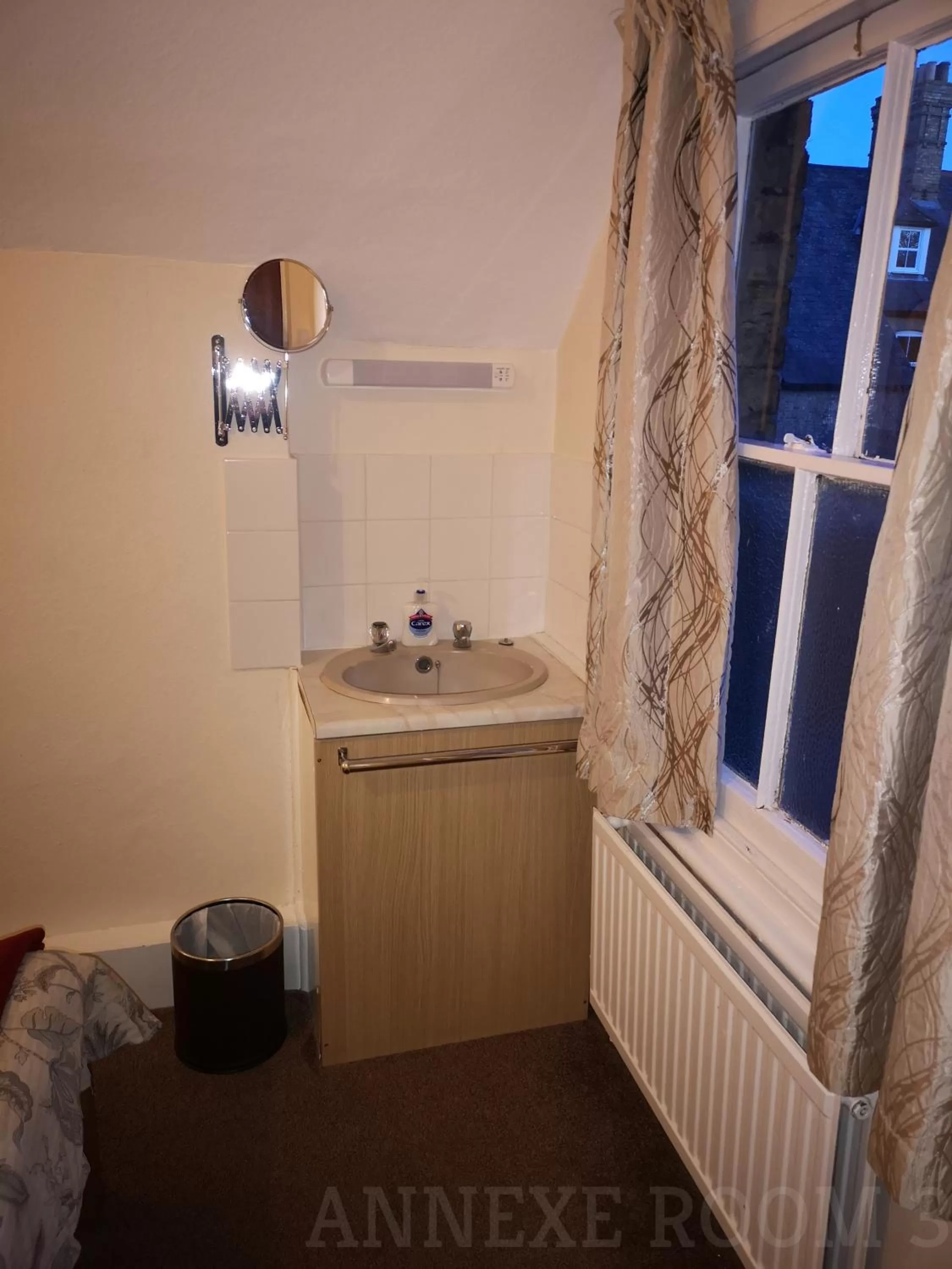 Bedroom in Westgate Hotel