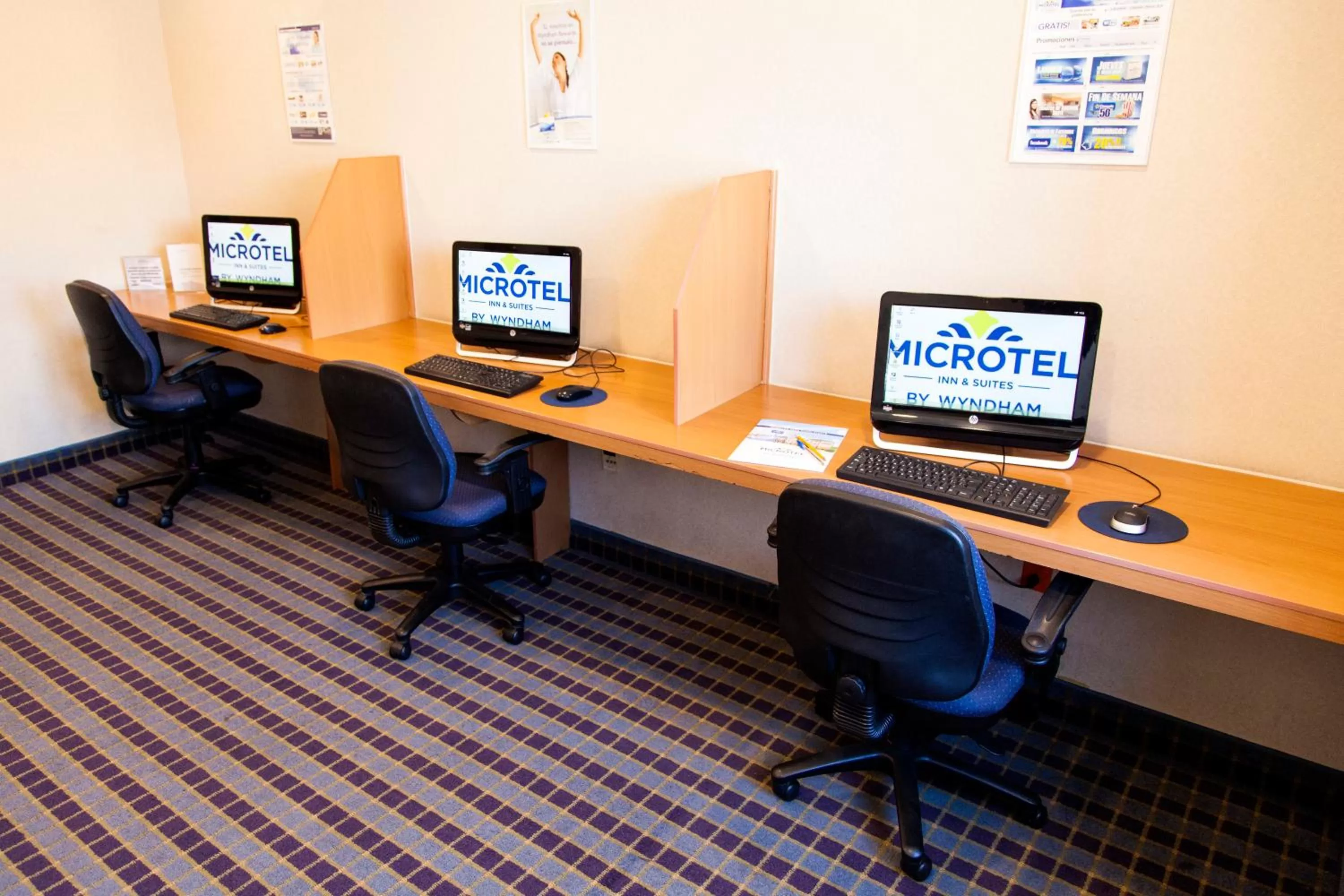 Business facilities in Microtel Inn & Suites by Wyndham Chihuahua