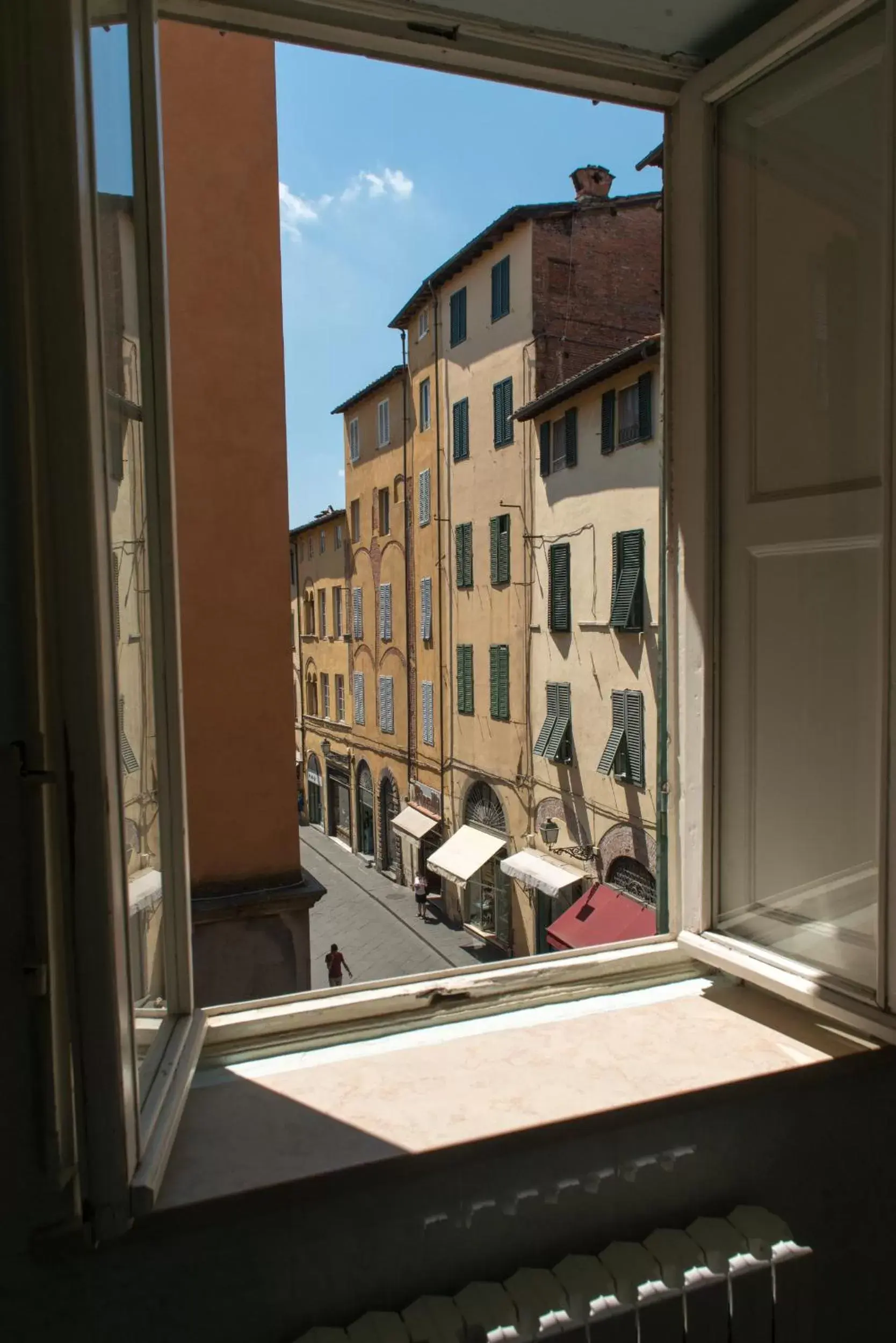 Bathroom, Balcony/Terrace in Al Cardinale Rooms & Studios