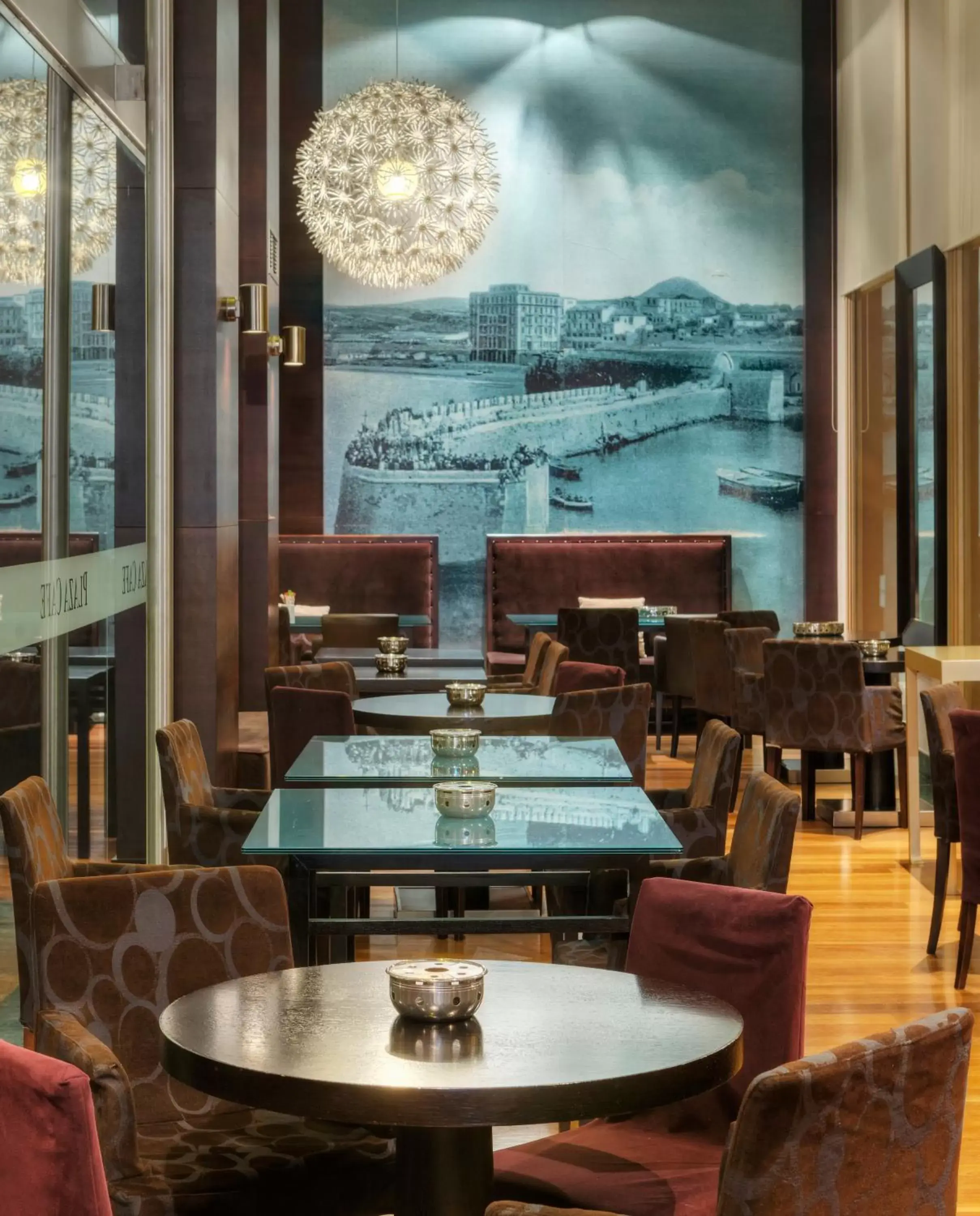 Restaurant/places to eat in GDM Megaron, Historical Monument Hotel Restaurant/places to eat in GDM Megaron, Historical Monument Hotel