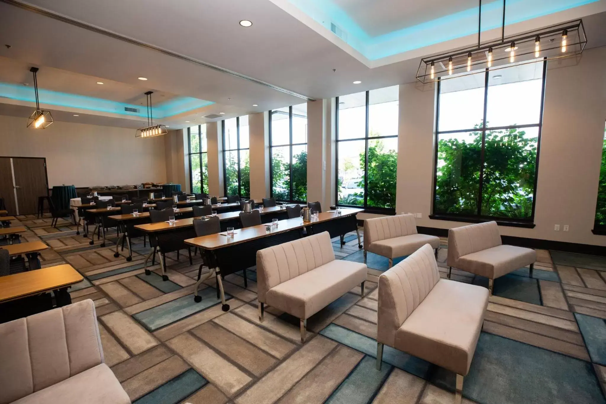 Banquet/Function facilities in Hotel Indigo Seattle Everett Waterfront Place, an IHG Hotel