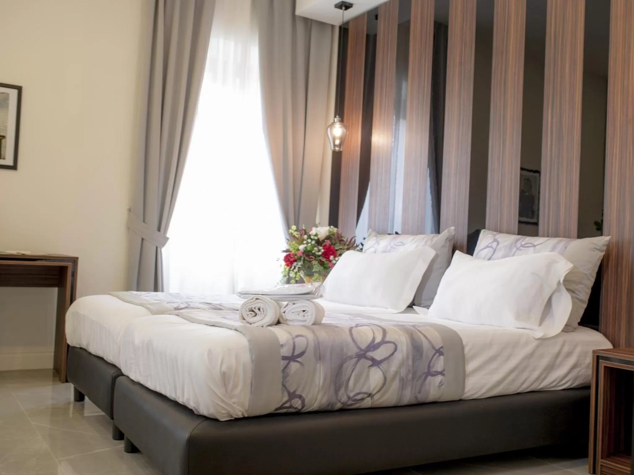 Photo of the whole room, Bed in Palazzo Firenze