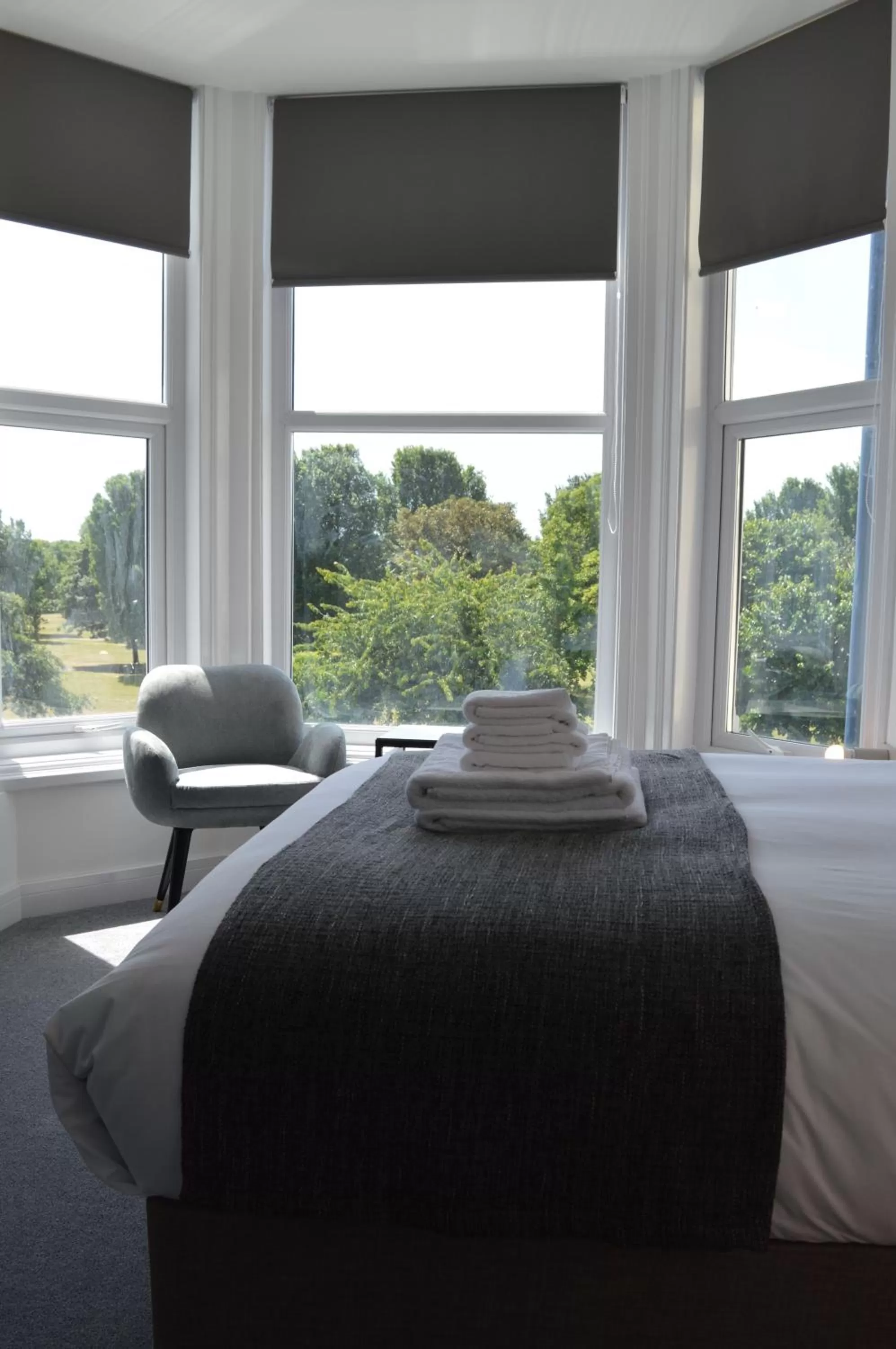 towels, Bed in Q8 Boutique Hotel