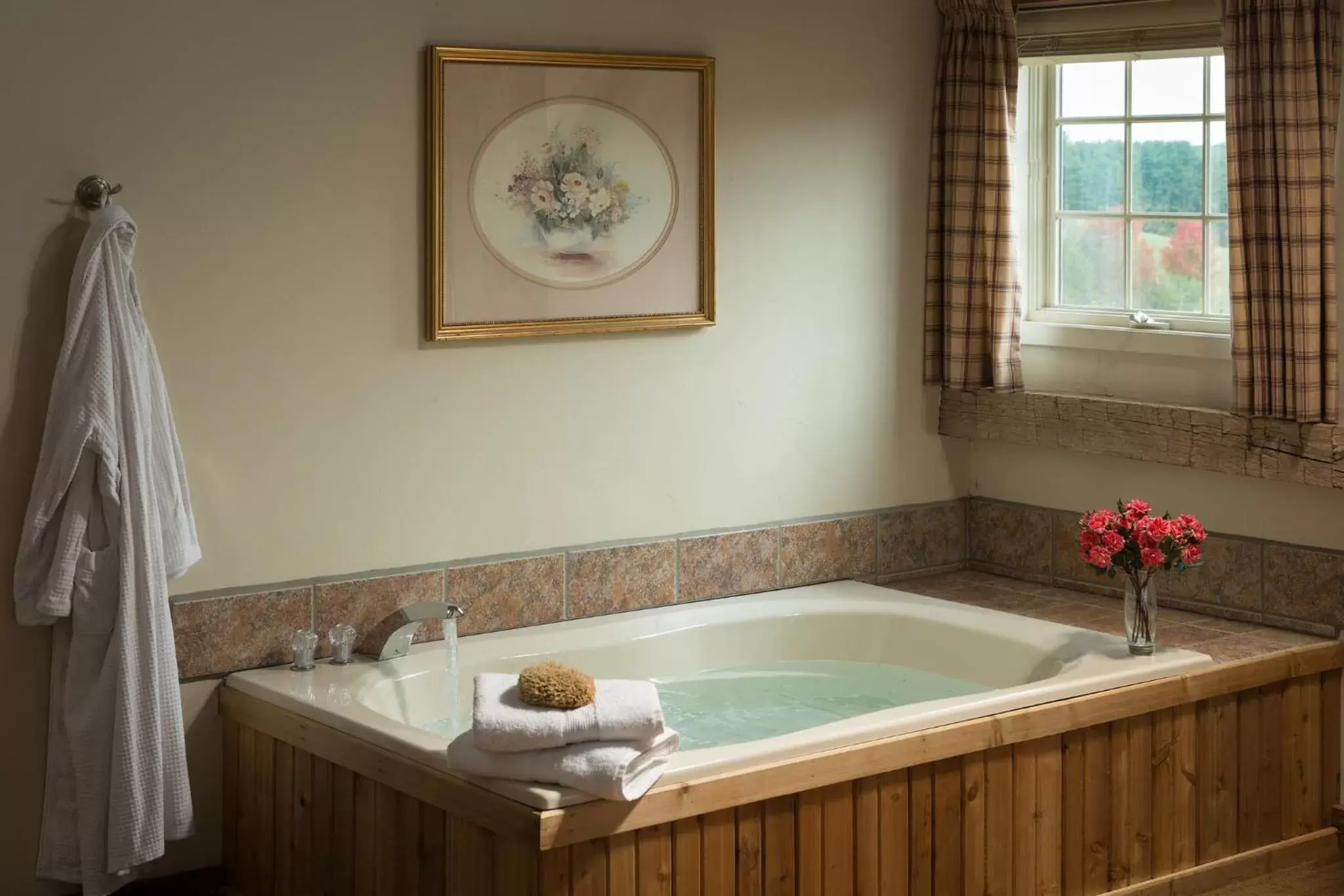 Bathroom in Glasbern Country Inn Historic Hotels of America