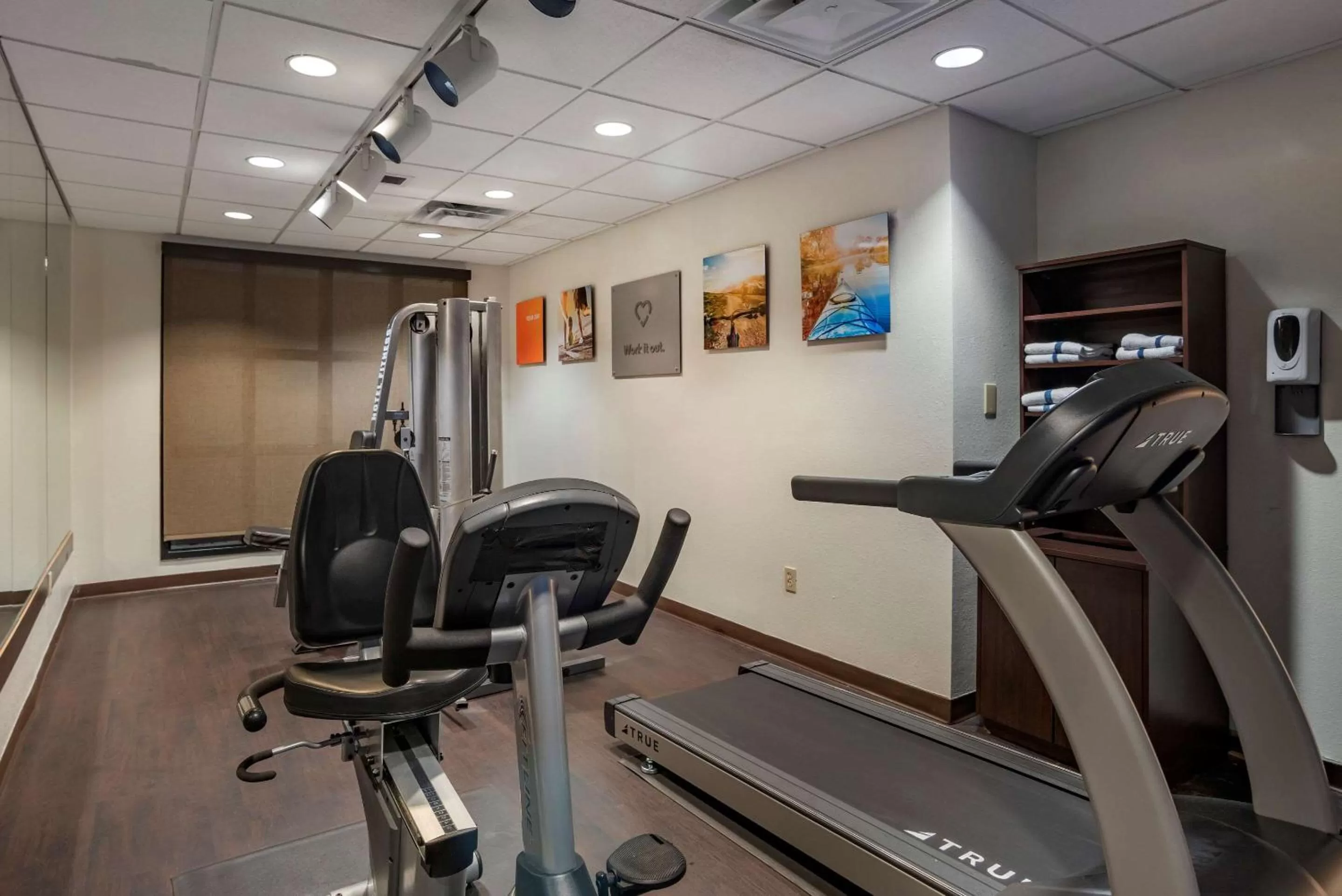 Fitness centre/facilities in Comfort Suites Mobile West Tillmans Corner