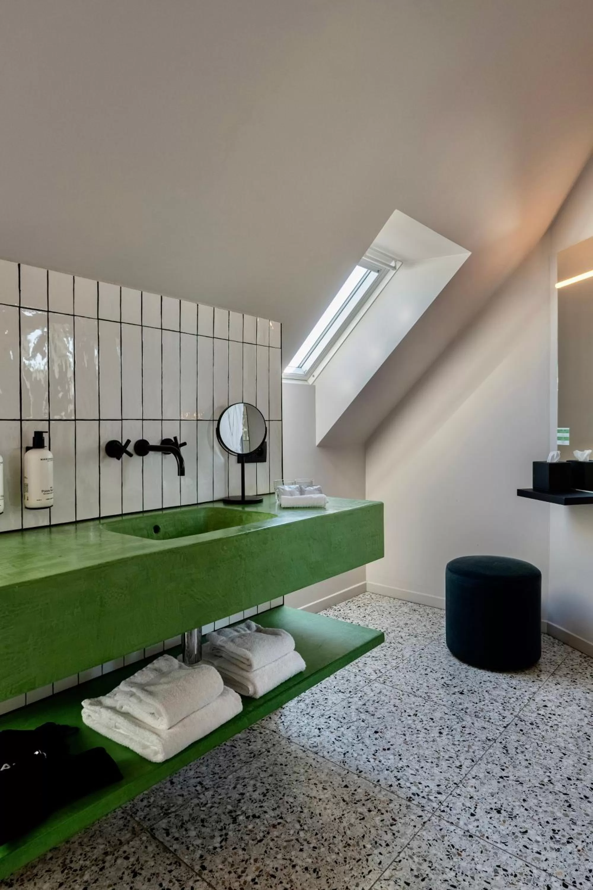 Bathroom in U Eat & Sleep Antwerp