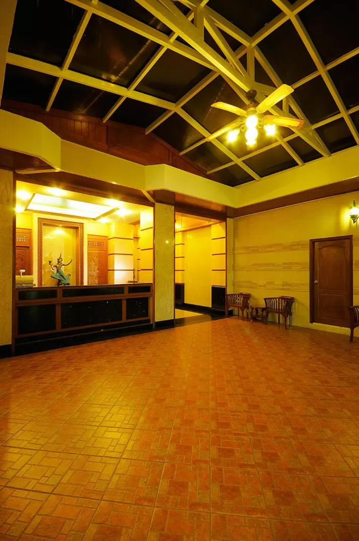 Khaosan Palace Hotel