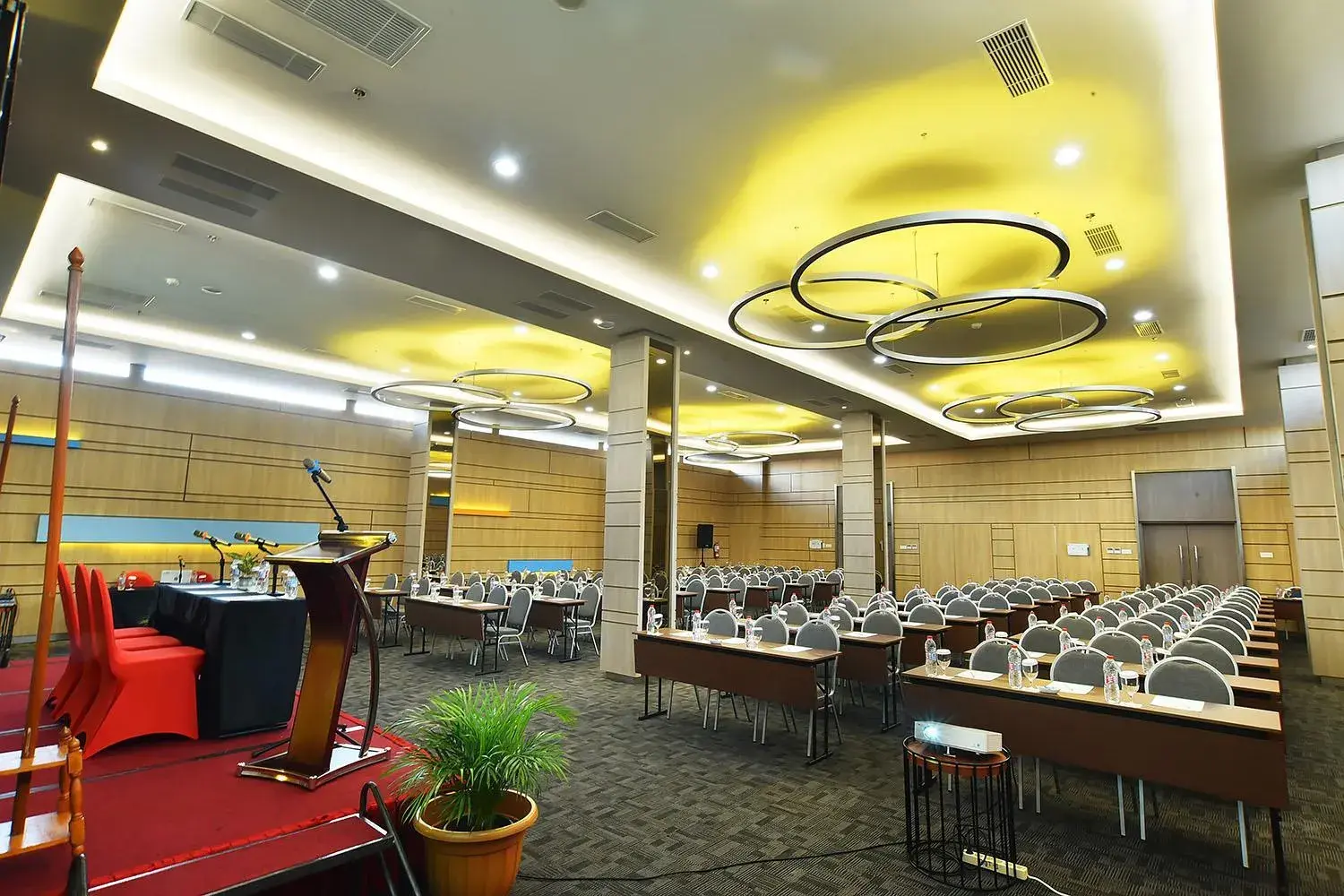 Meeting/conference room in THE 1O1 Palembang Rajawali