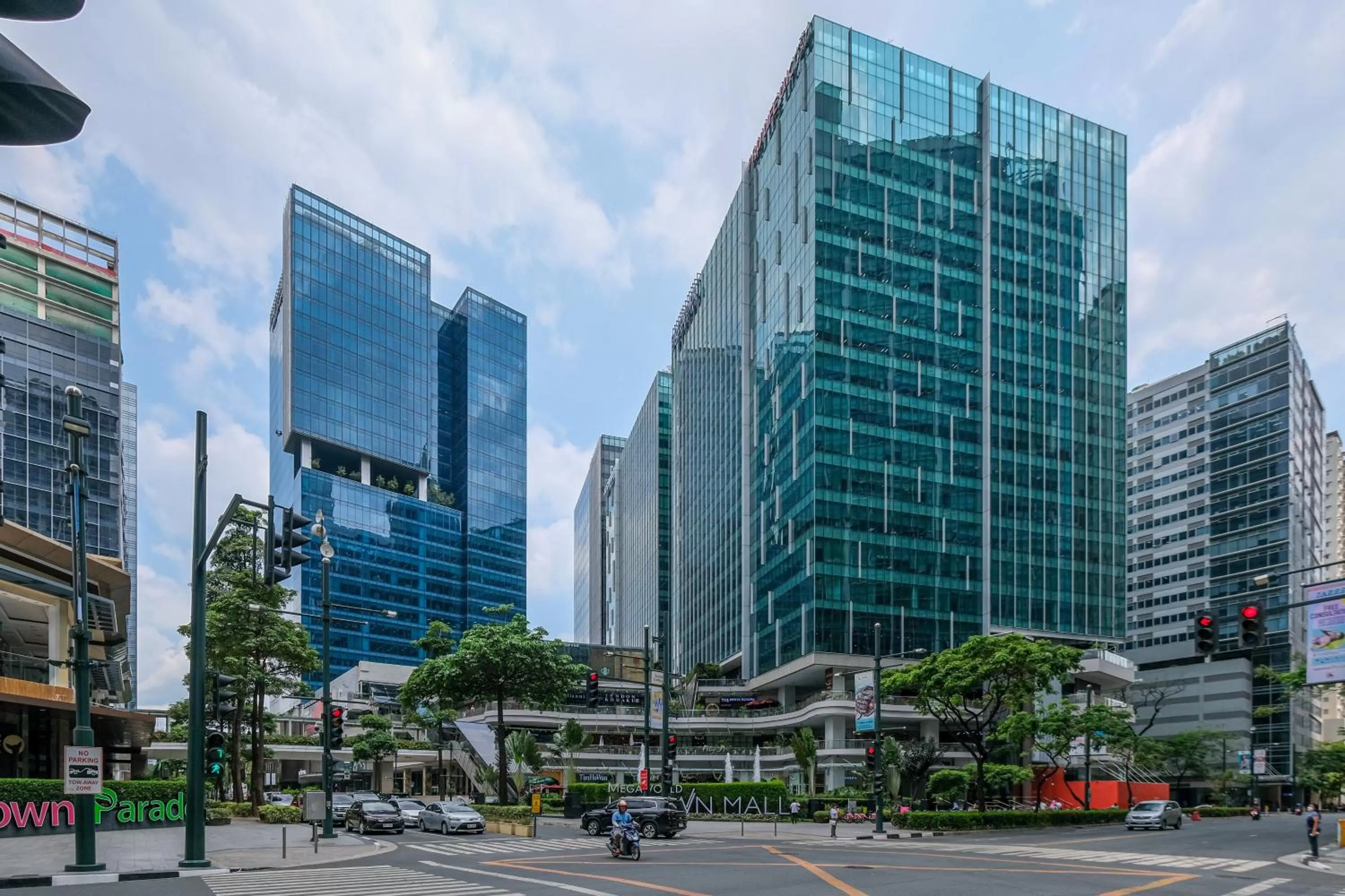 Neighbourhood in 1BR Suite in Uptown BGC