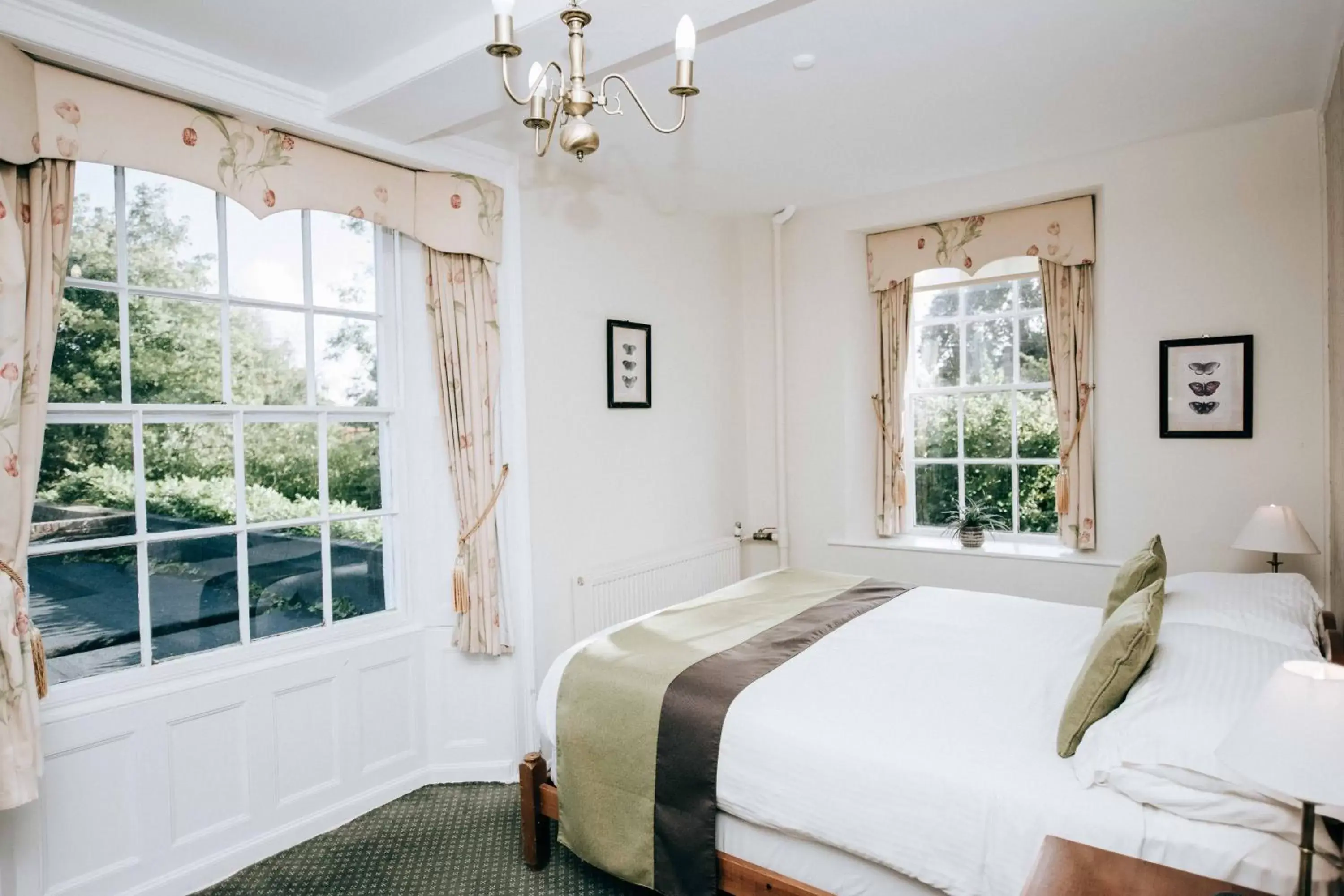 Bed, View in Flackley Ash Hotel & Restaurant