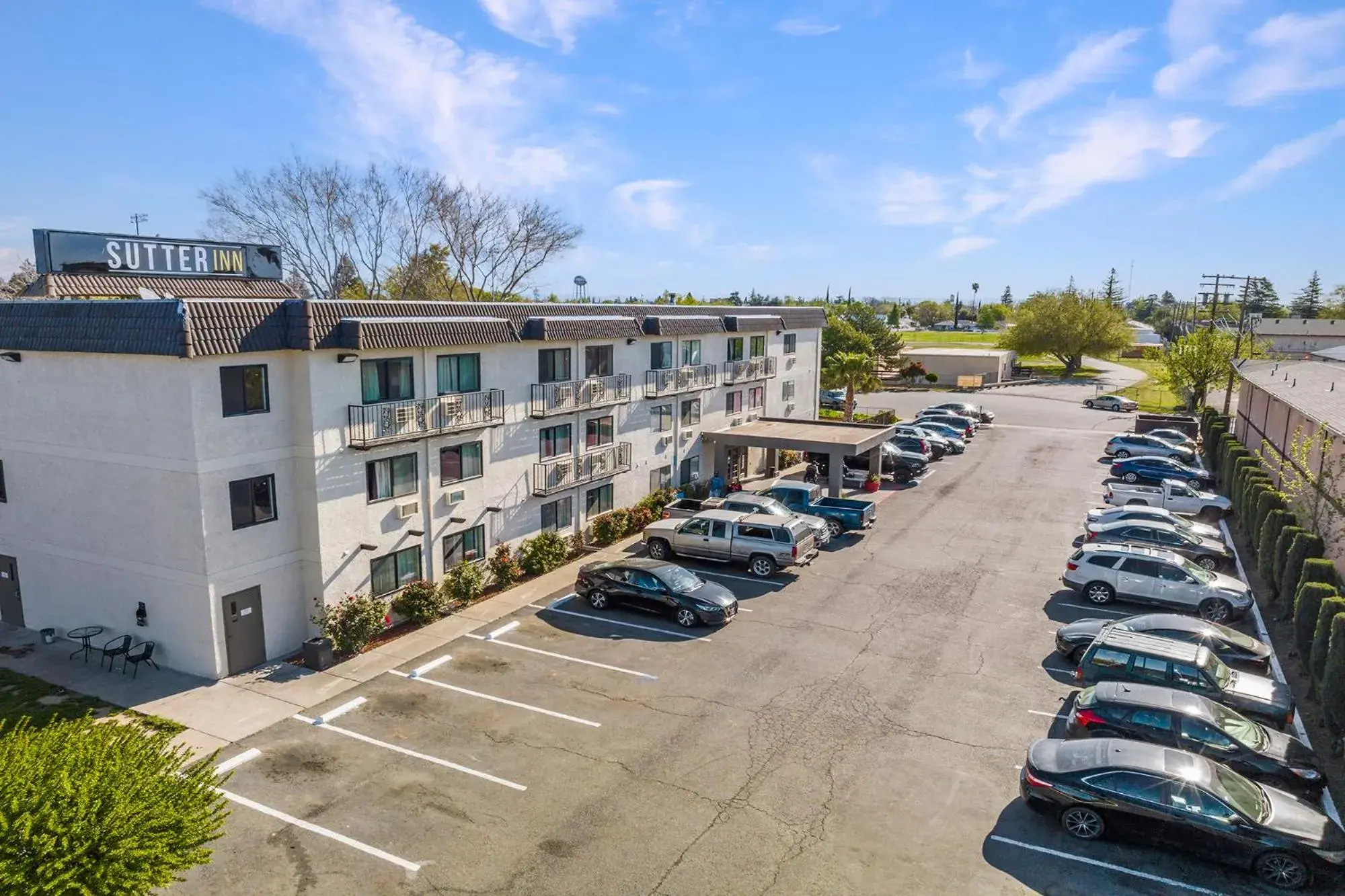 Bird's eye view in Sutter Inn