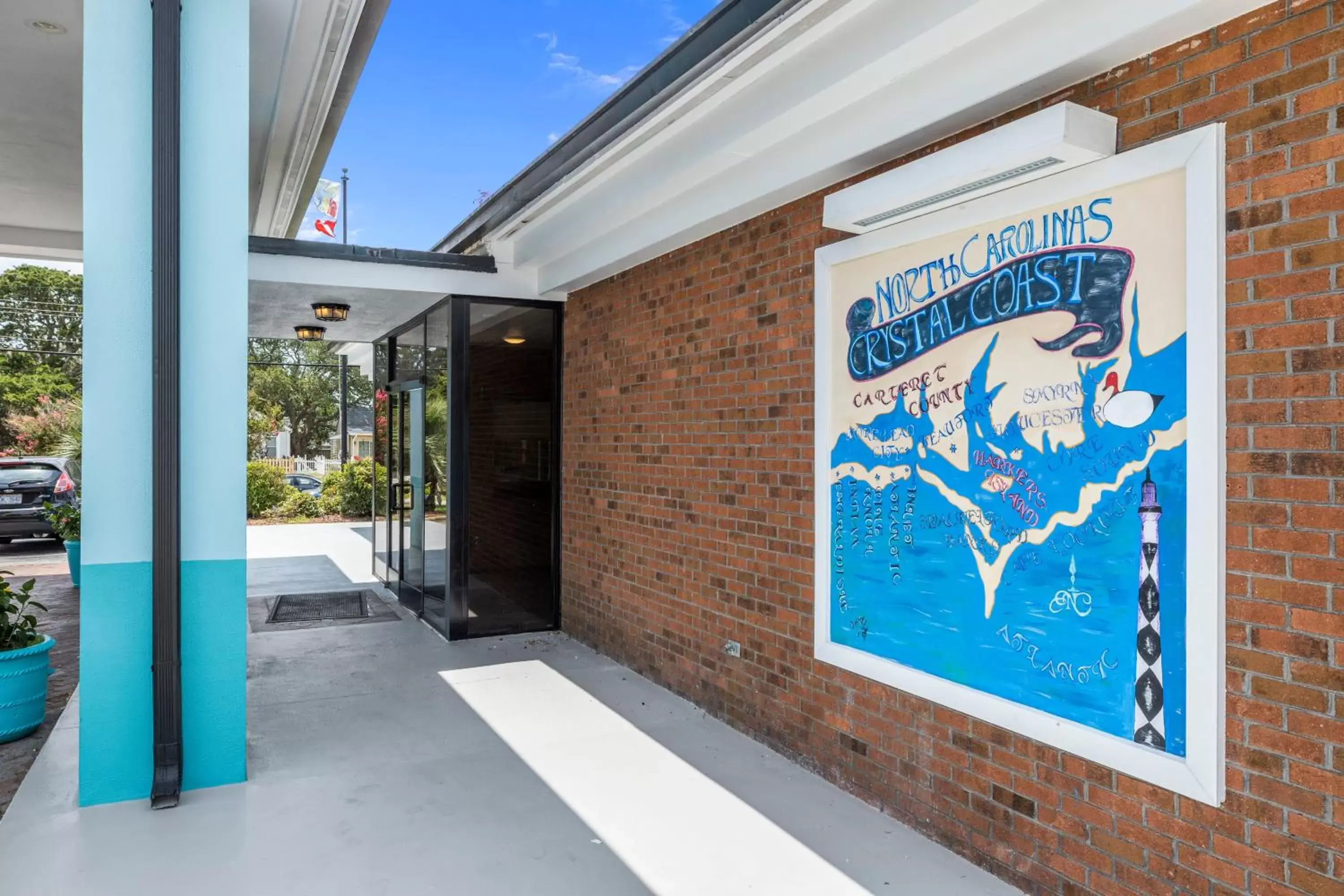 Facade/entrance in Garnet Inn & Suites, Morehead City near Atlantic Beach