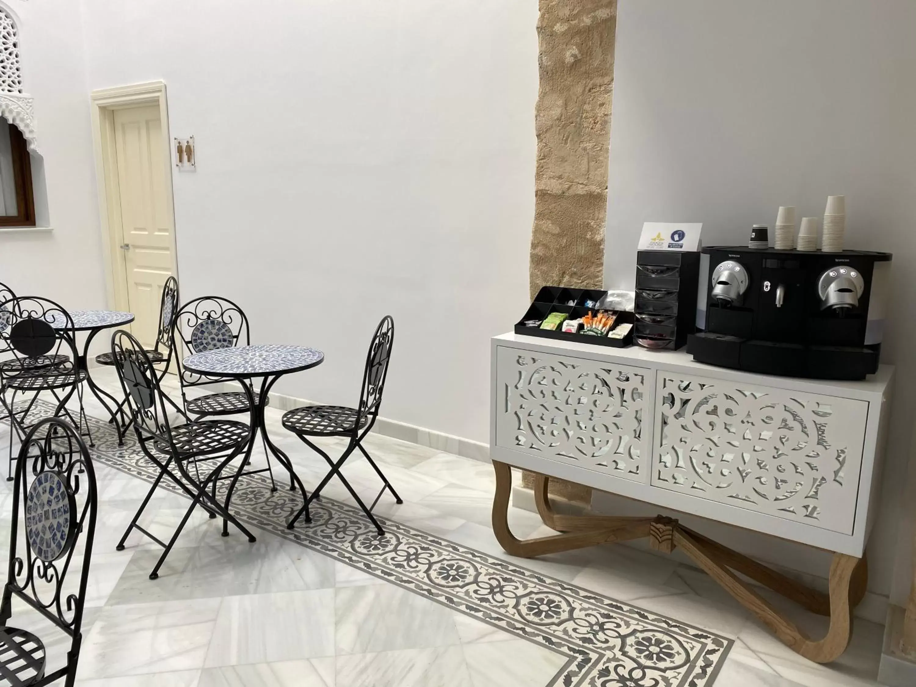 Coffee/Tea Facilities in Hotel boutique Palacio de la Veracruz