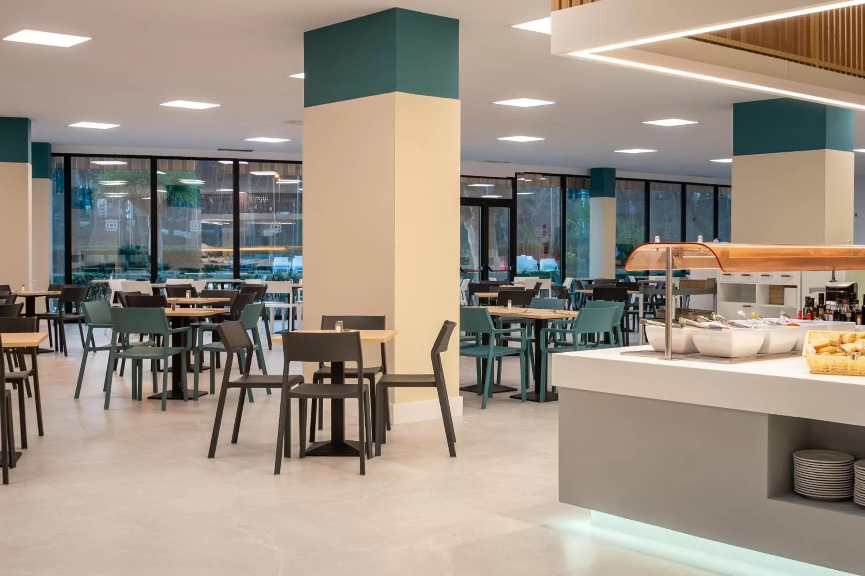 Restaurant/places to eat in Hotel Vibra Beverly Playa Restaurant/places to eat in Hotel Vibra Beverly Playa