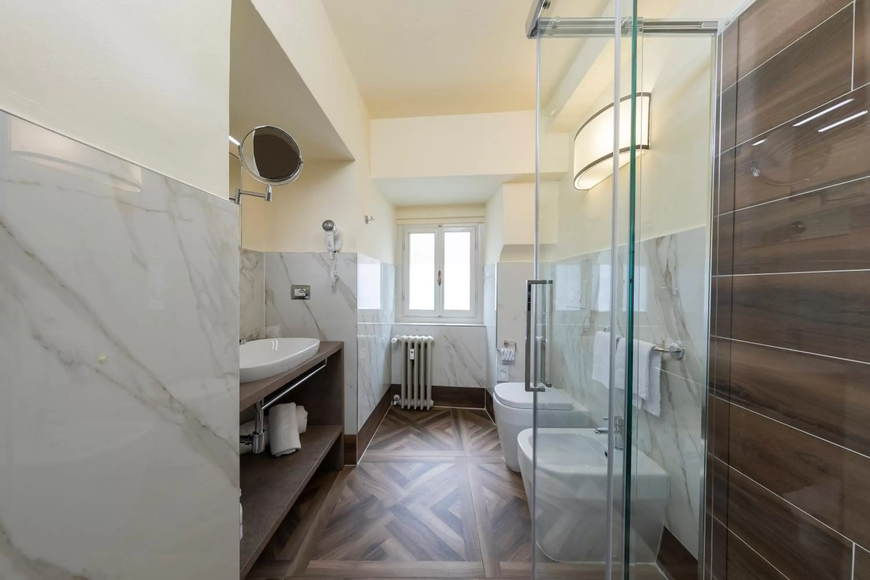 Bathroom, Bunk Bed in Palazzo Martellini Residenza d'epoca
