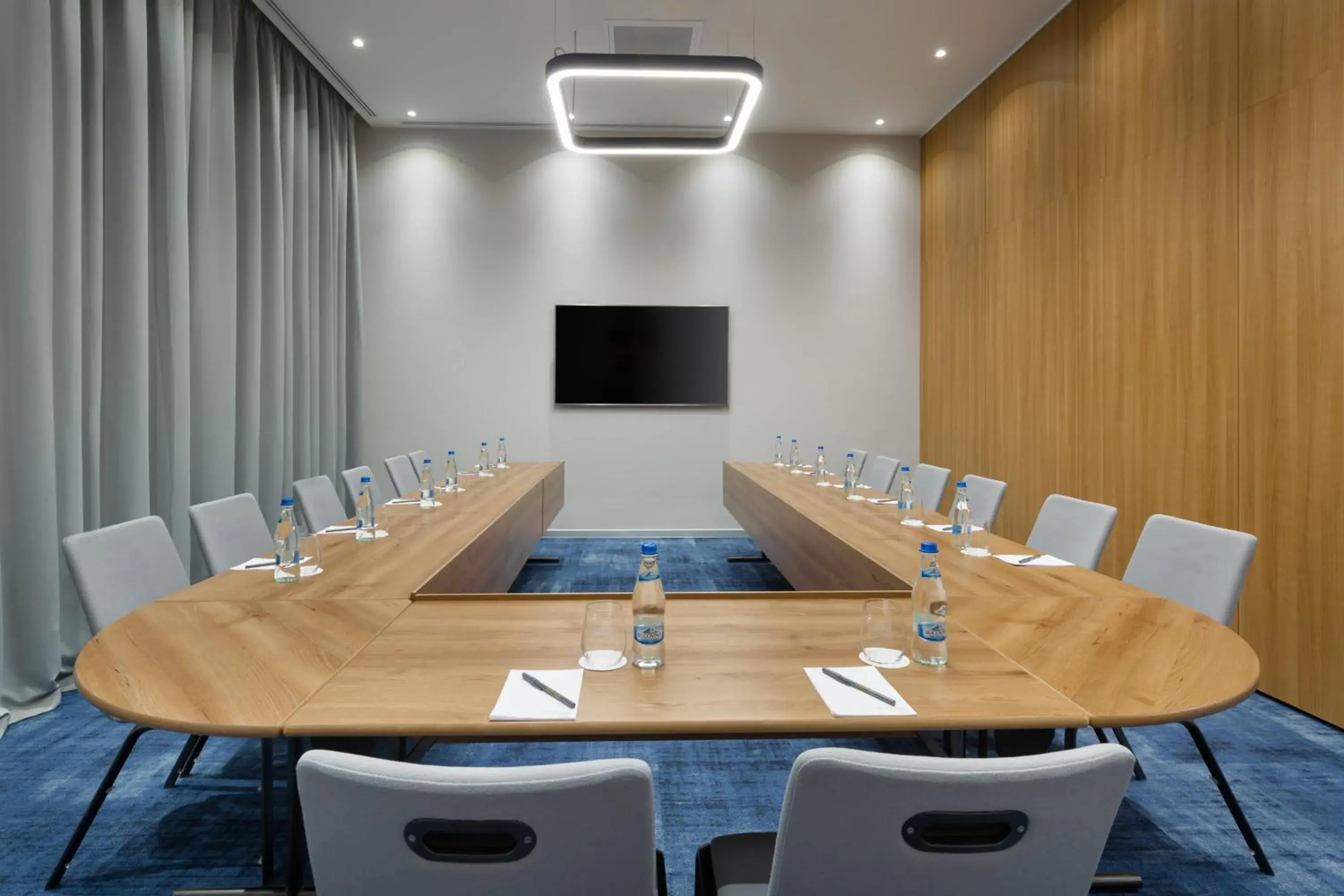 Meeting/conference room in Courtyard by Marriott Bucharest Floreasca