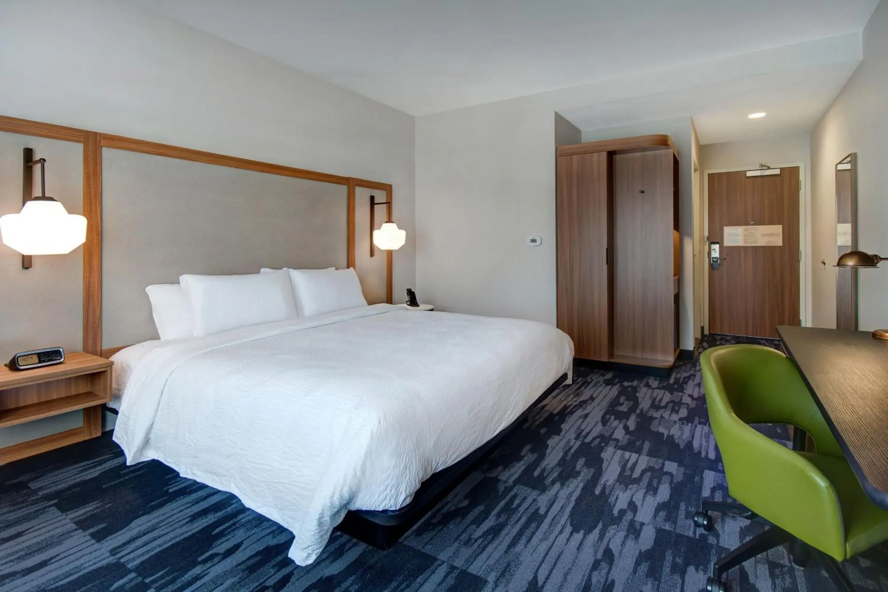 Photo of the whole room, Bed in Fairfield by Marriott Inn & Suites Rochester Hills