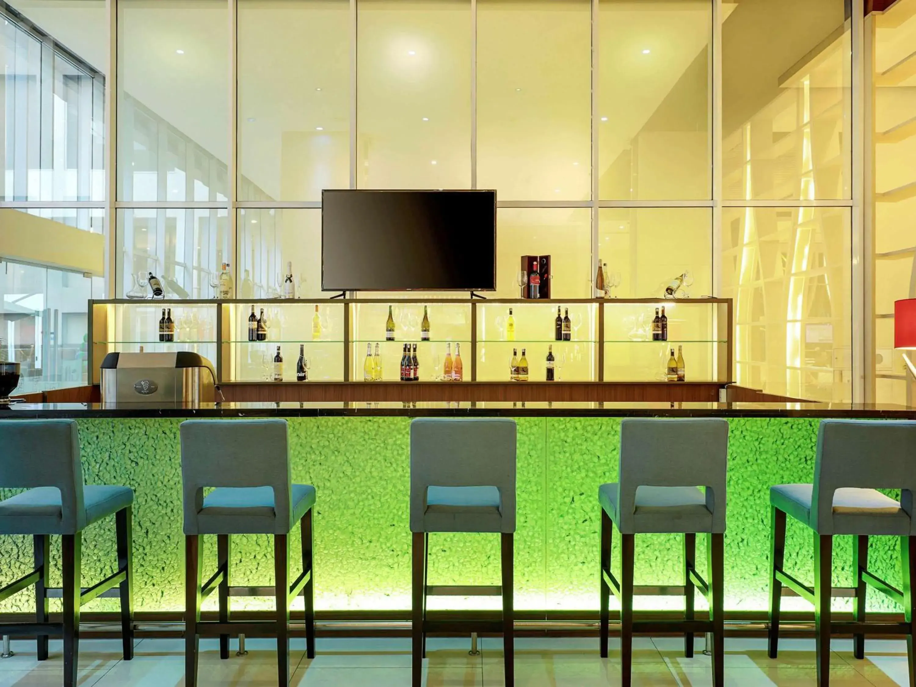 Lounge or bar, Swimming Pool in ibis Styles Jakarta Gajah Mada