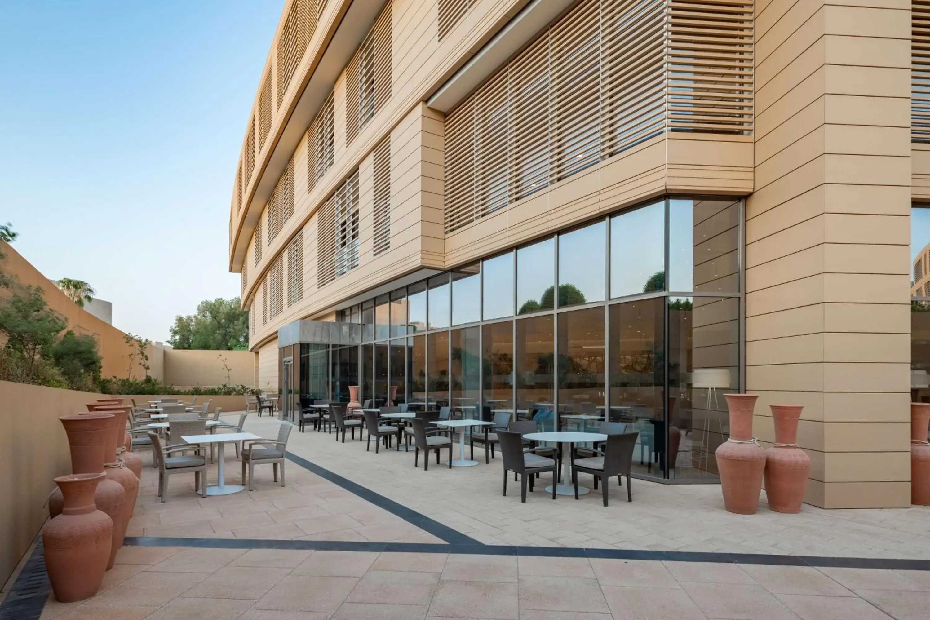 Restaurant/places to eat in Radisson Blu Hotel & Residence, Riyadh Diplomatic Quarter