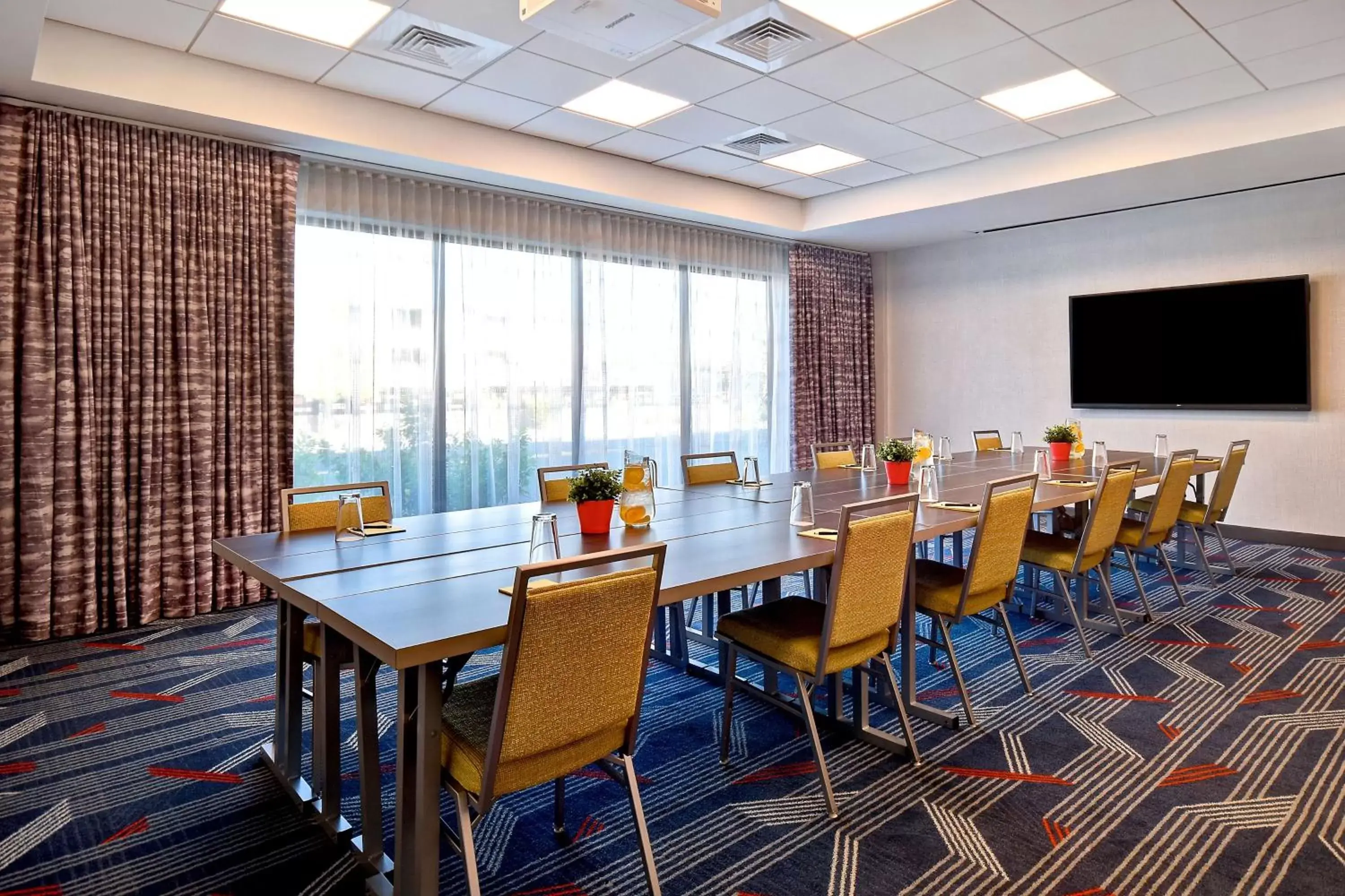 Meeting/conference room in Hampton Inn & Suites Las Vegas Convention Center - No Resort Fee