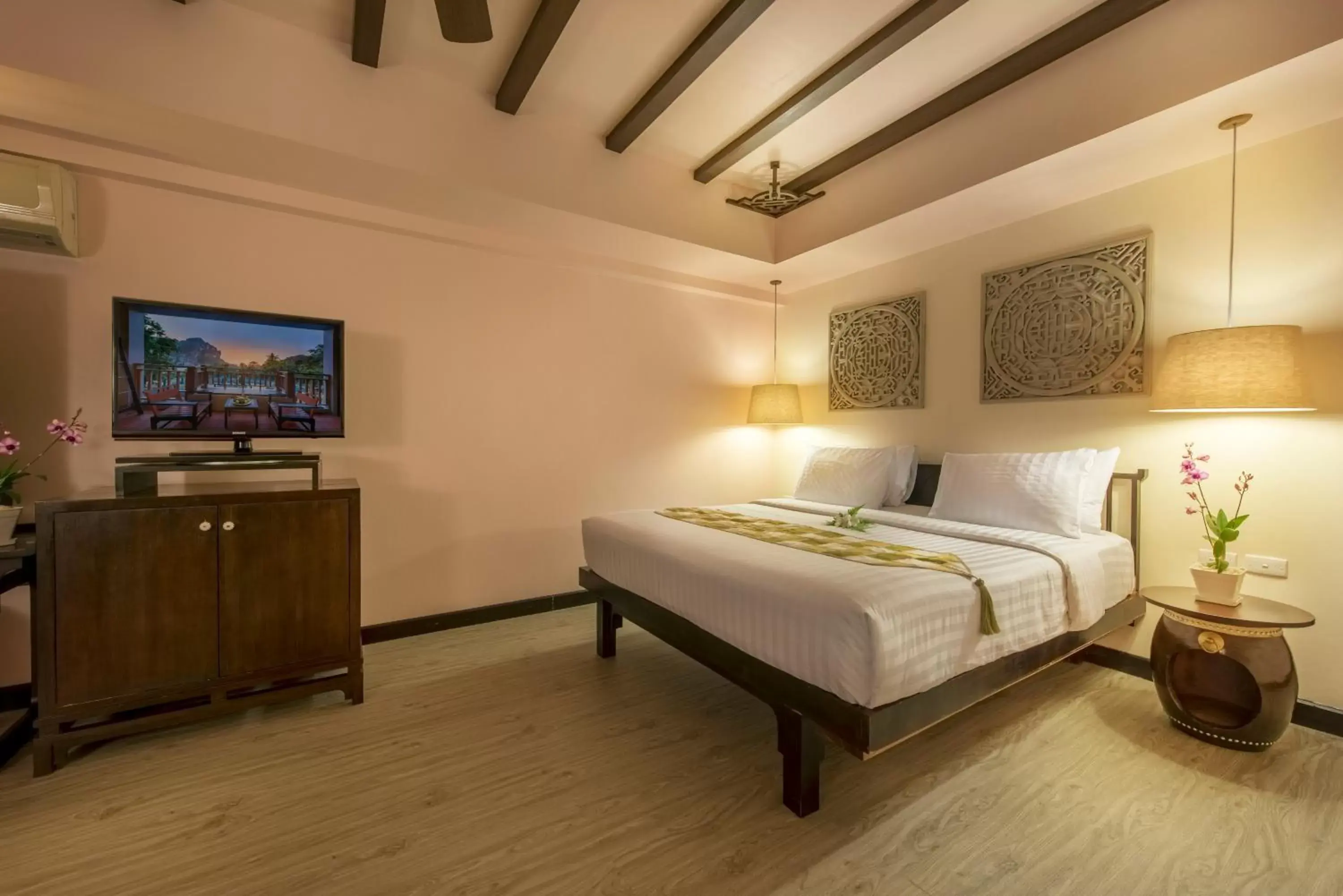 Bed in Krabi Chada Resort - SHA Plus