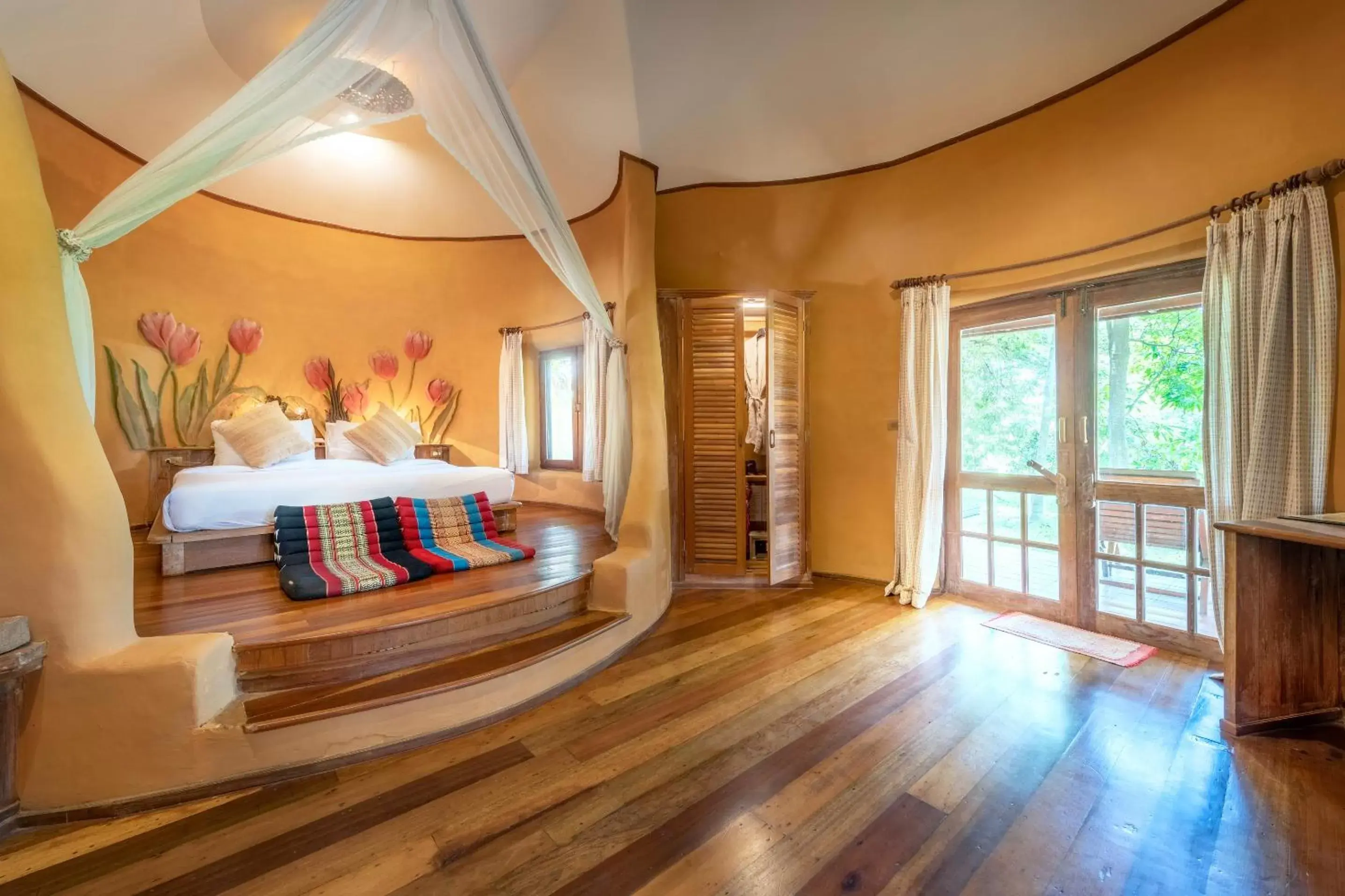 Bedroom, Bed in Vana Varin Resort Bedroom, Bed in Vana Varin Resort