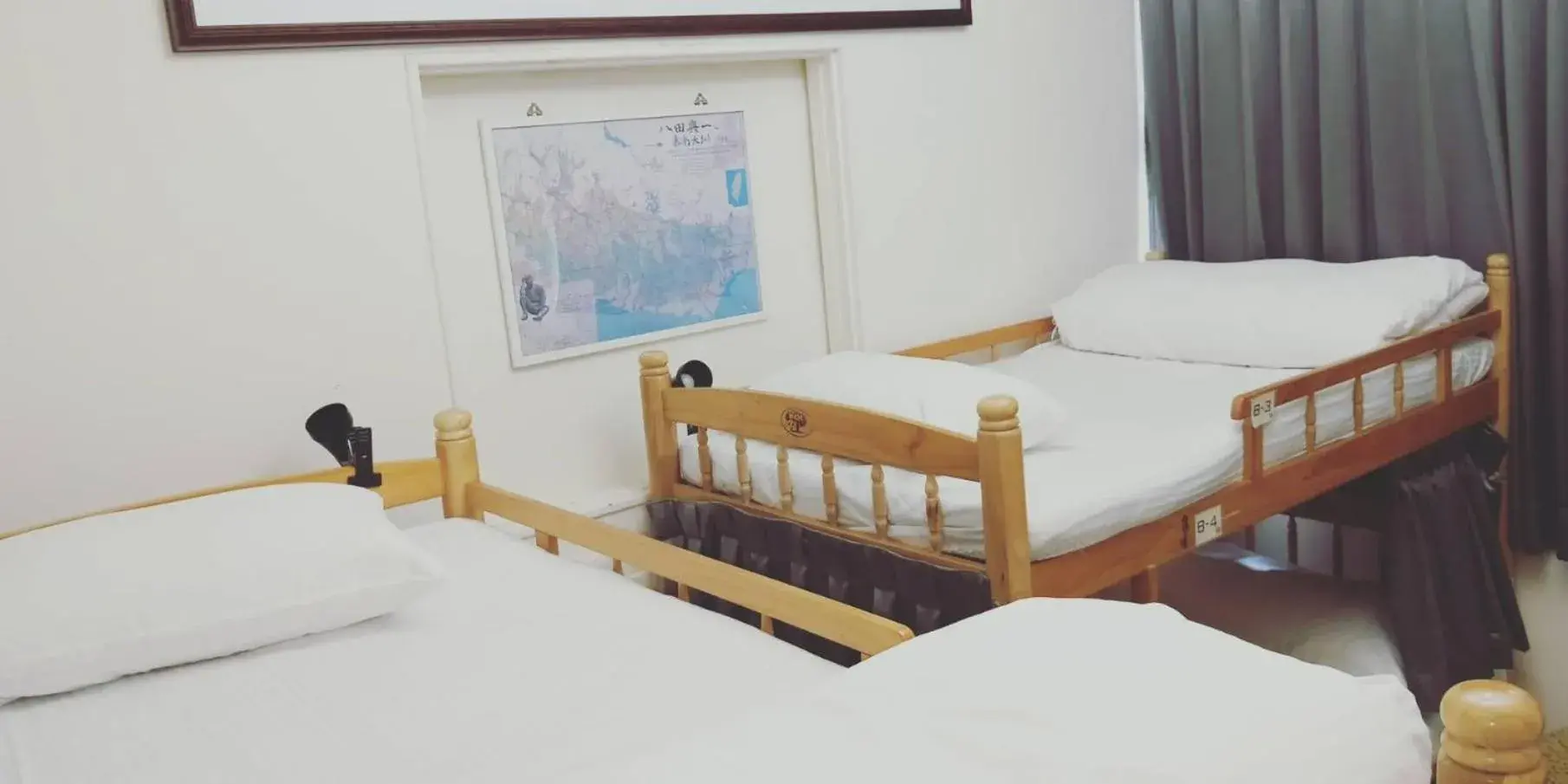 bunk bed, Bed in DongNing Atlas Hotel