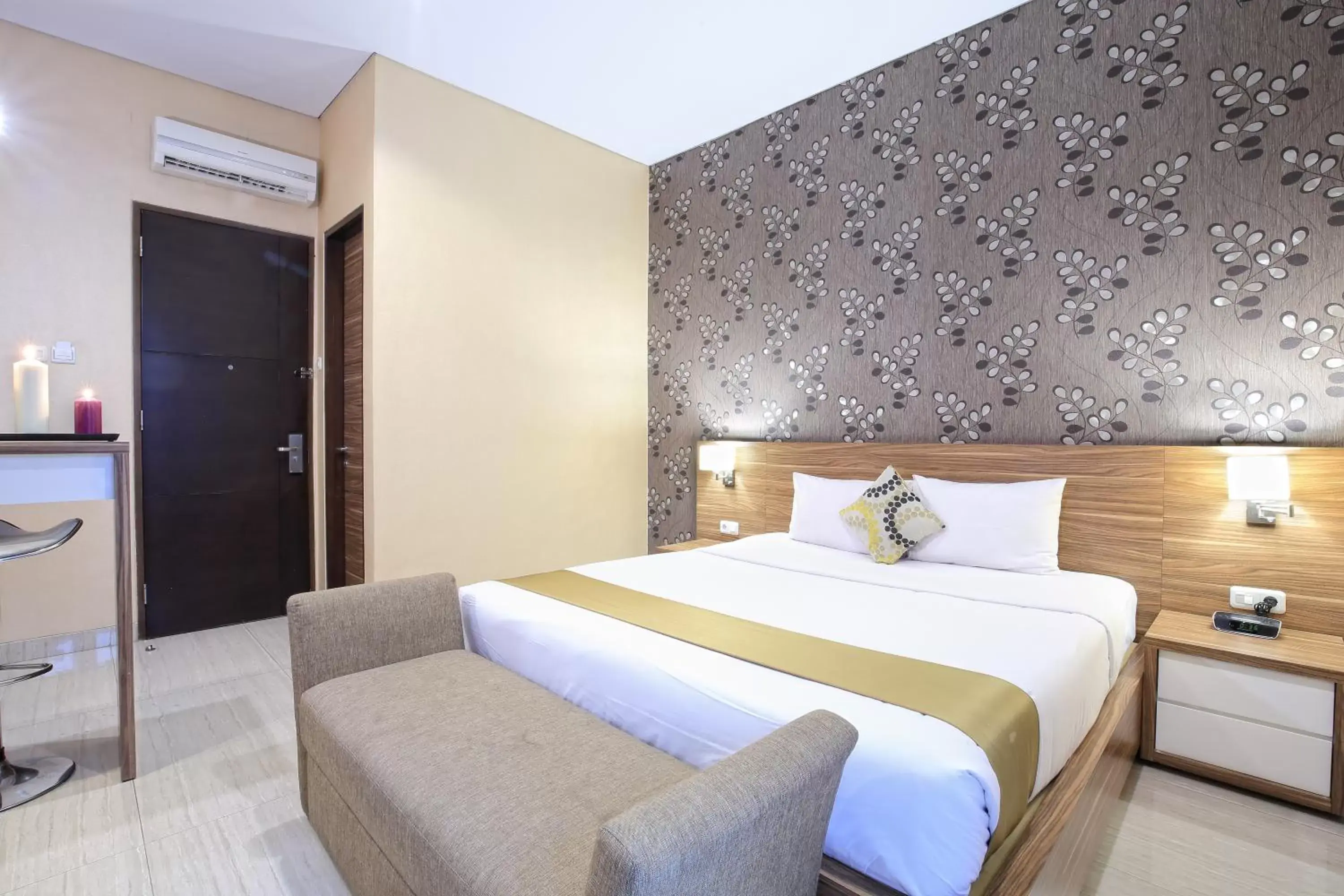 Bedroom, Bed in Rasuna Icon Hotel