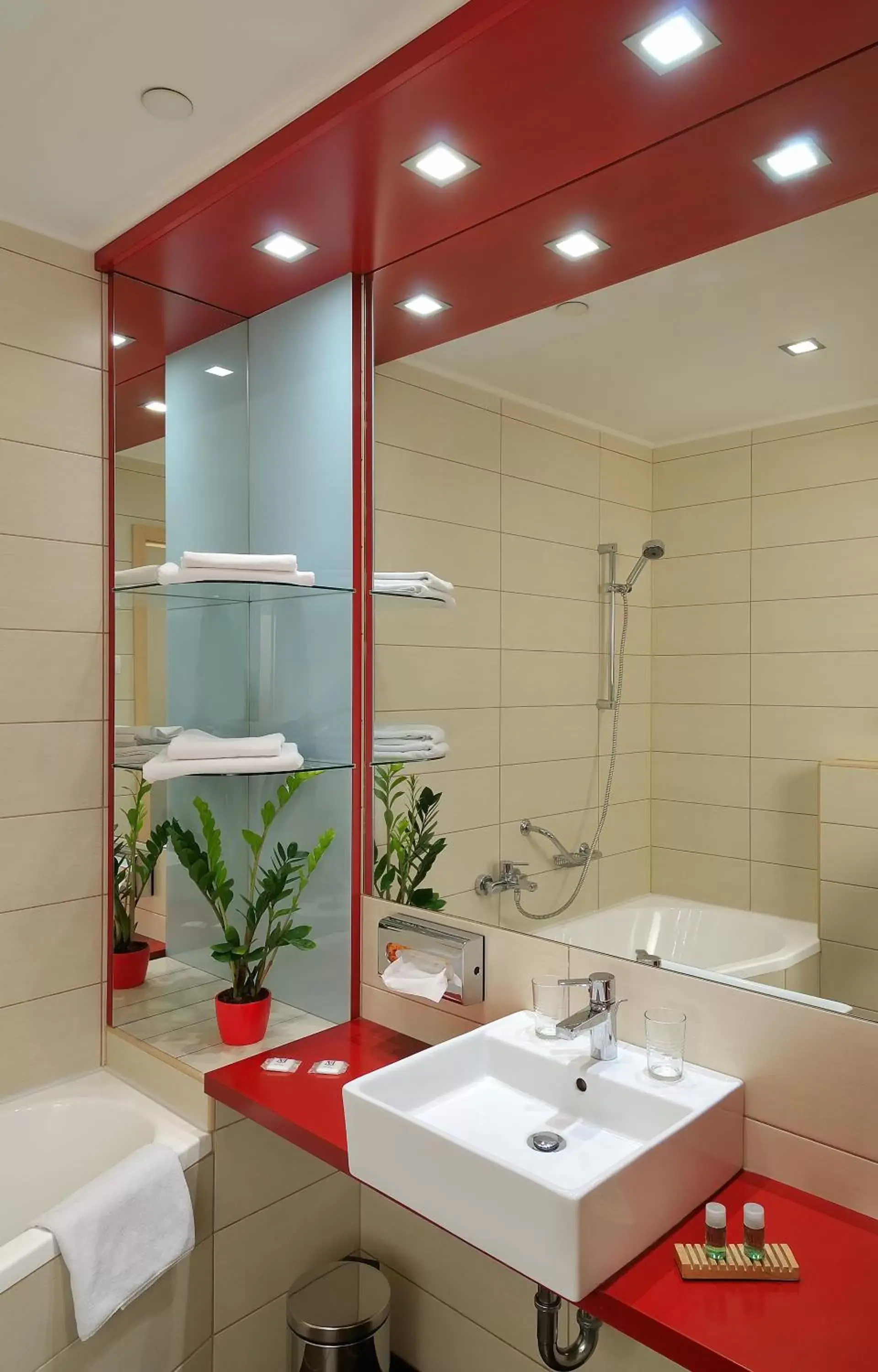 Bathroom in Promenade City Hotel