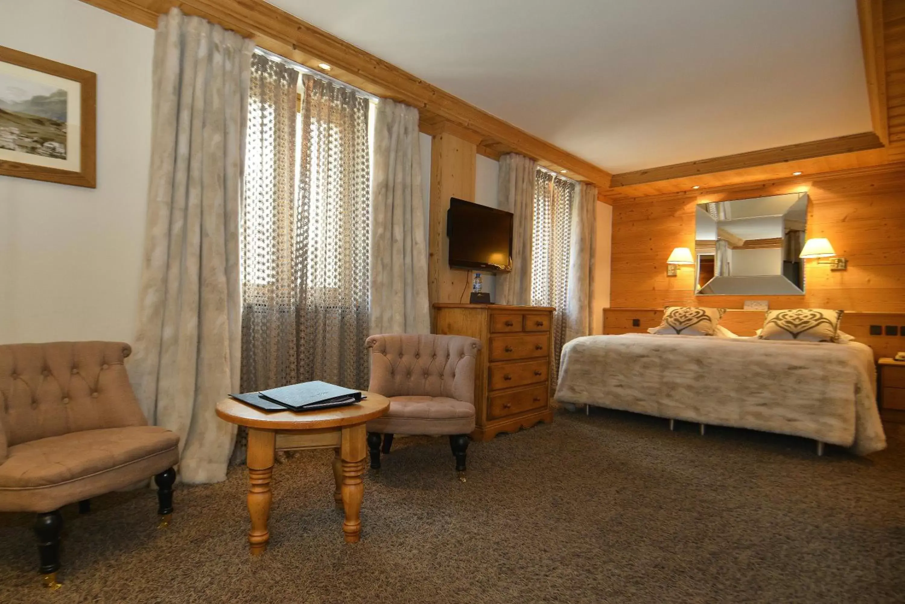 Bedroom in Hotel Tsanteleina