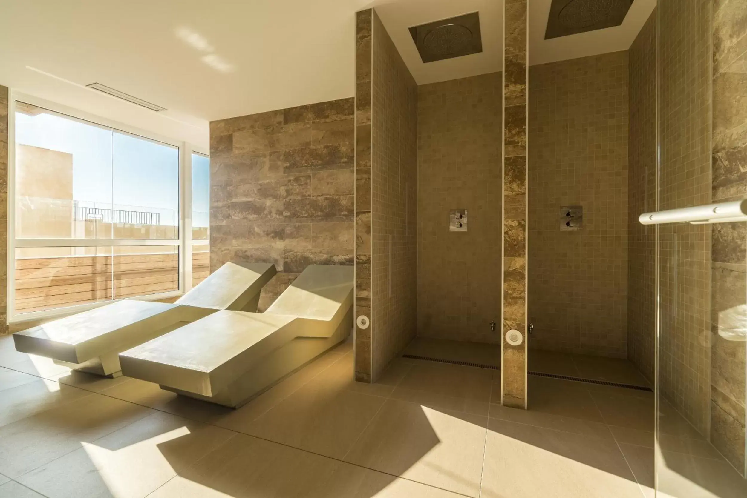 Spa and wellness centre/facilities, Bathroom in Hotel Marsol
