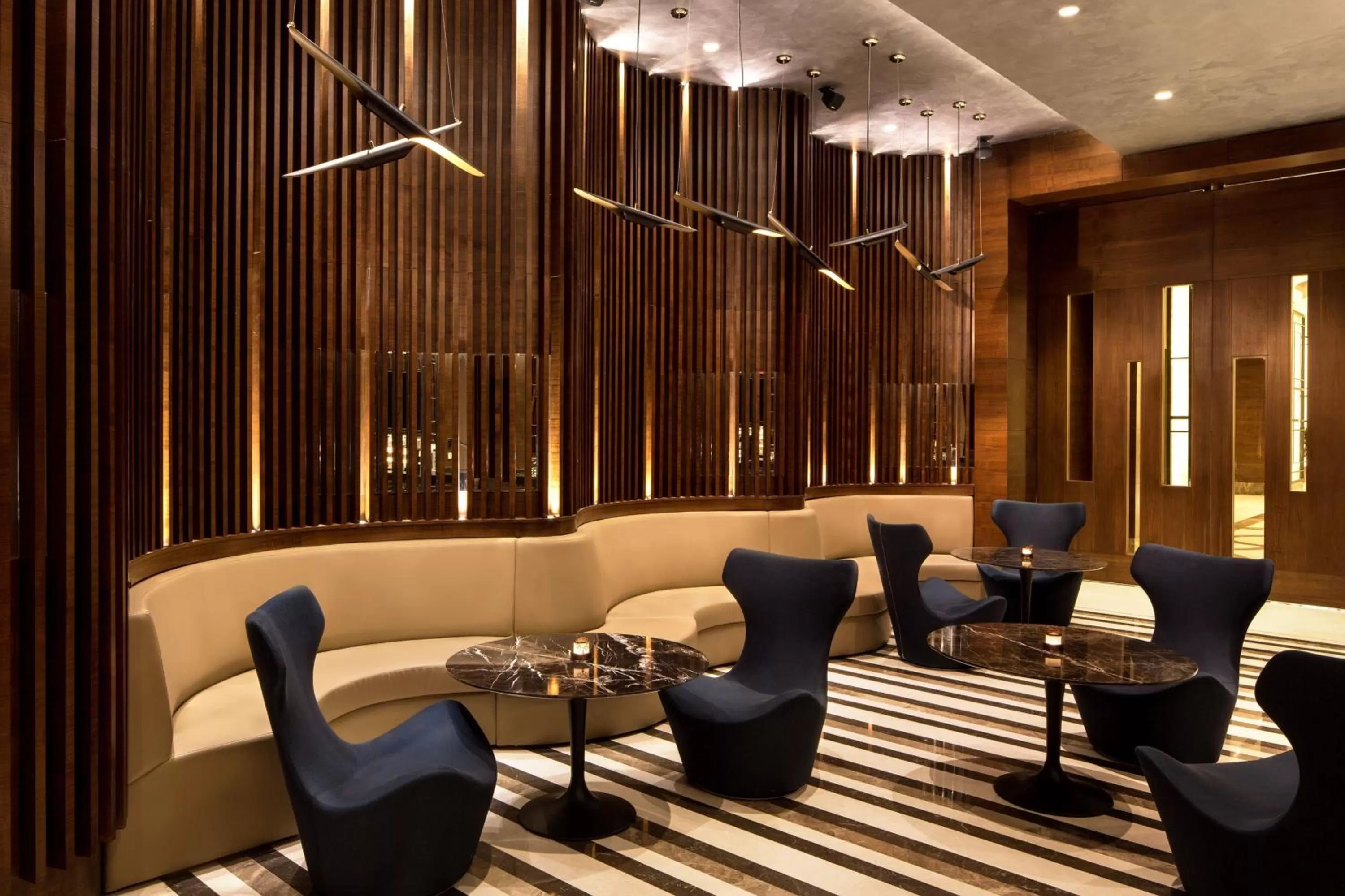 Lounge or bar in Sheraton Grand Istanbul Atasehir
