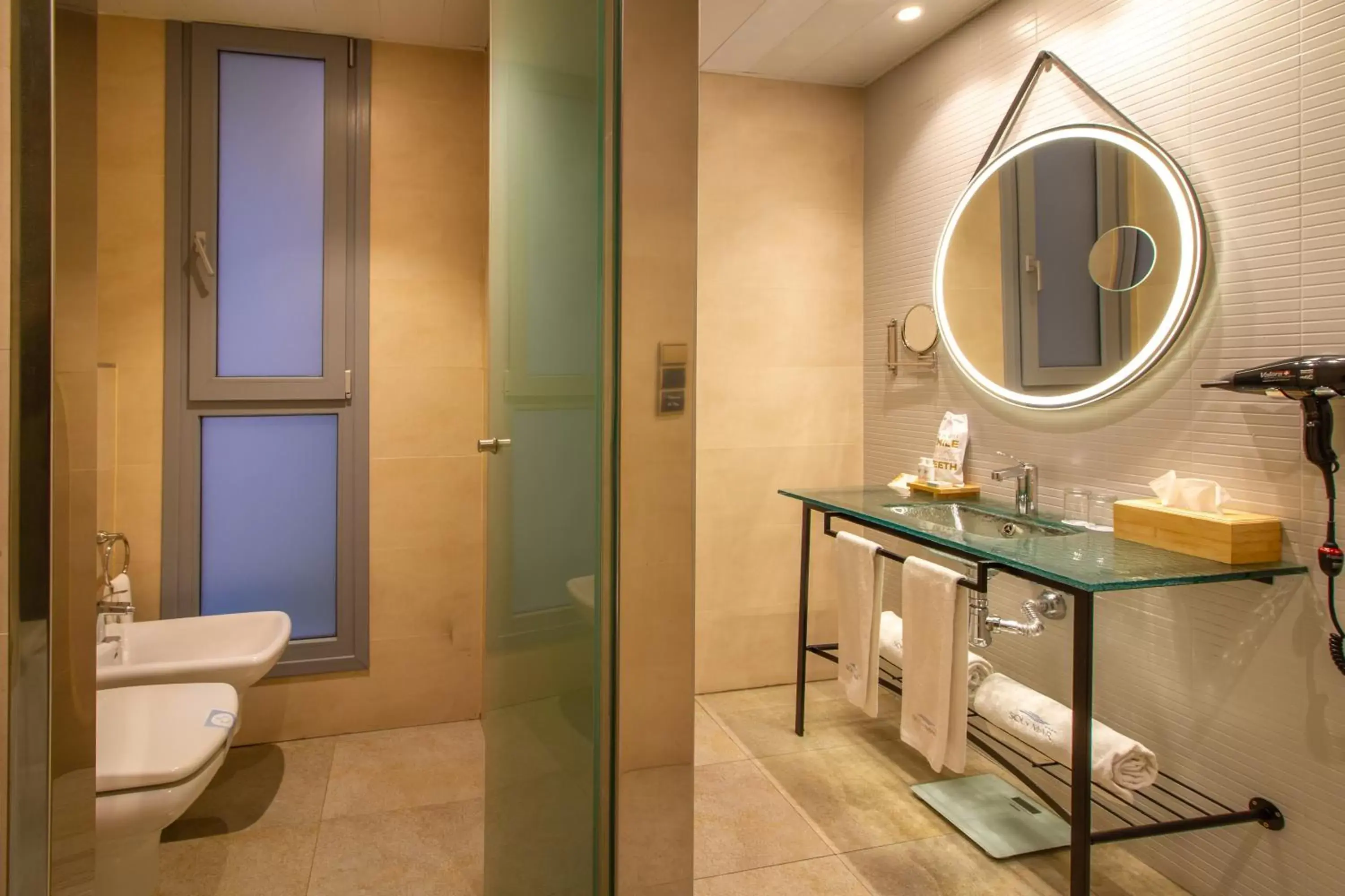 Bathroom in Gran Hotel Sol y Mar - Adults Experience