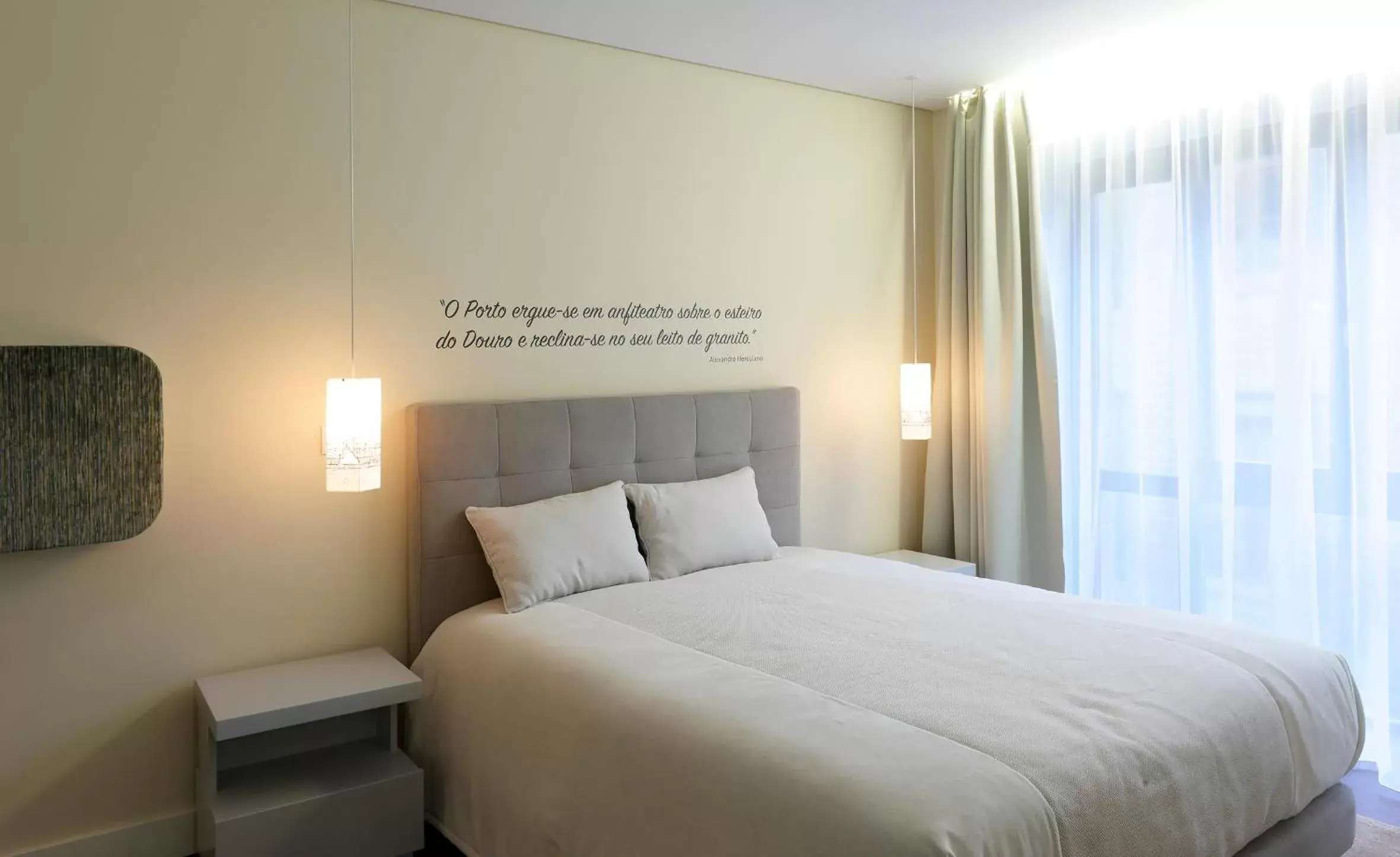 Bed in Porto Old Town – Tourism Apartments