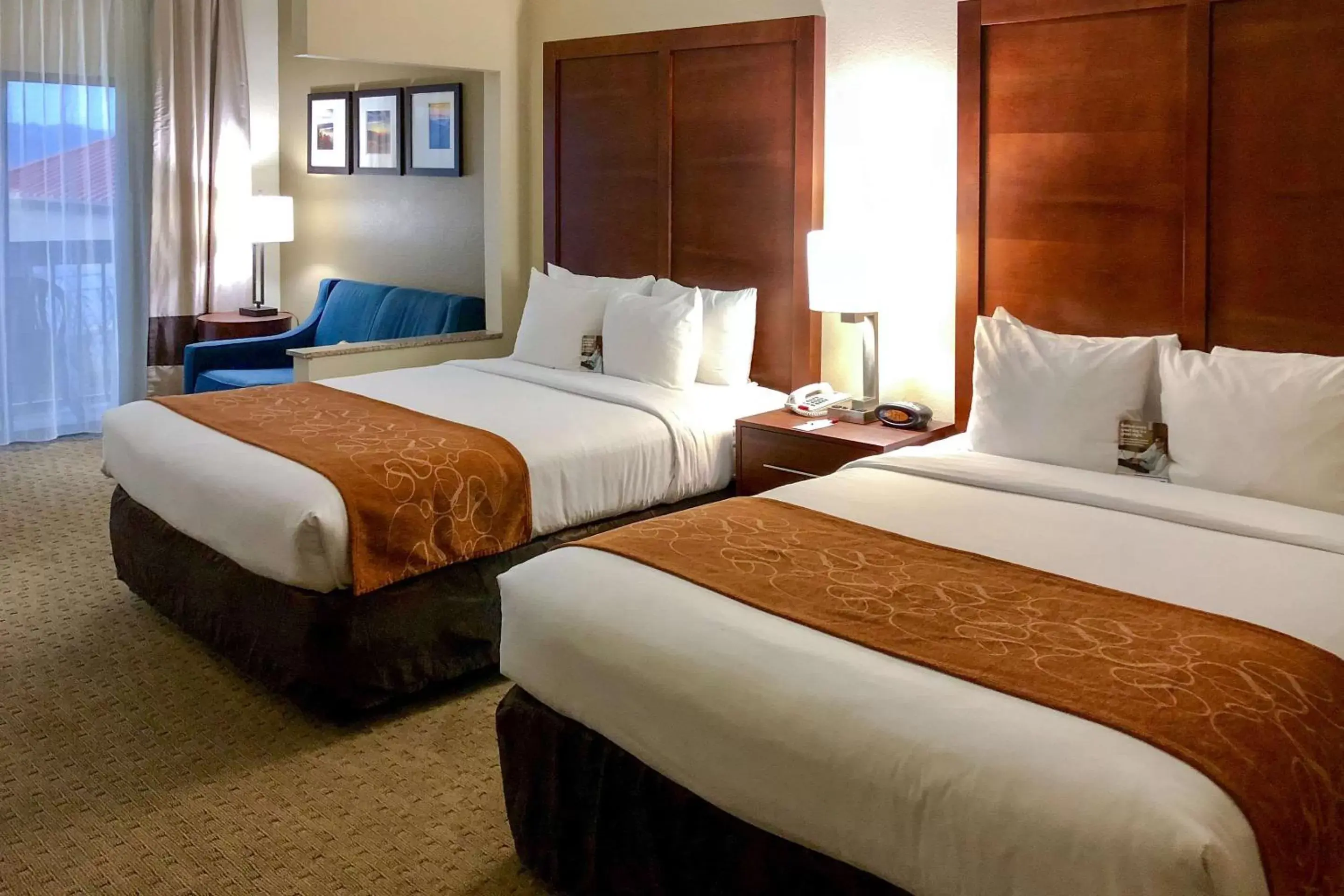 Photo of the whole room, Bed in Vista Suites Hotel Near Island Drive And Convention Center