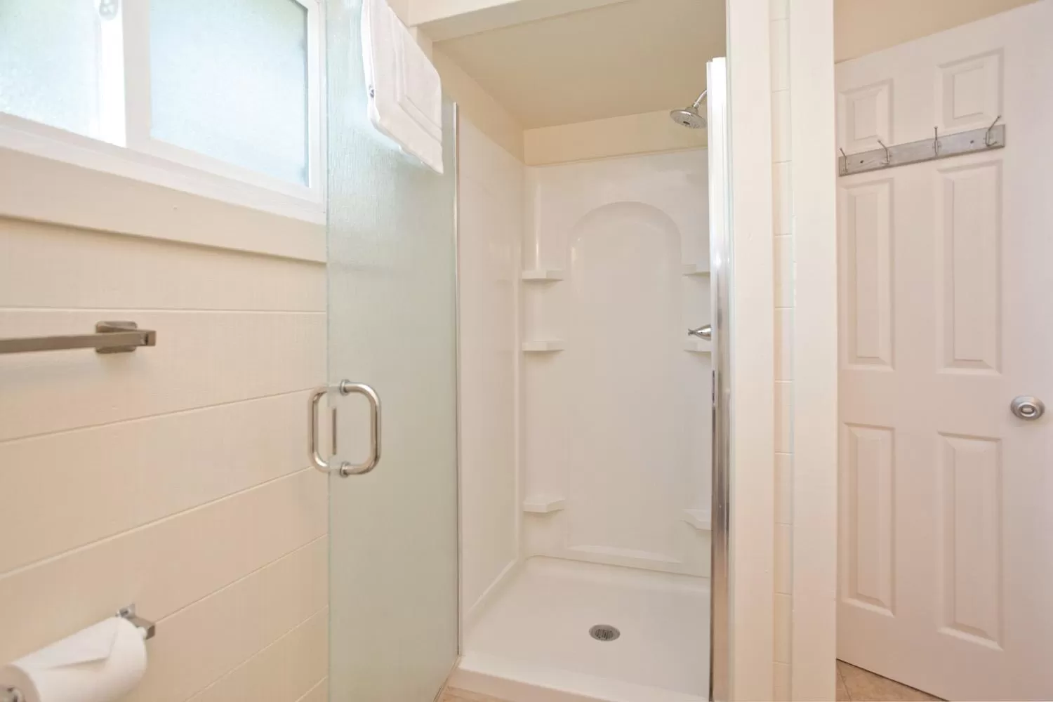 Bathroom in Villa Franca Inn