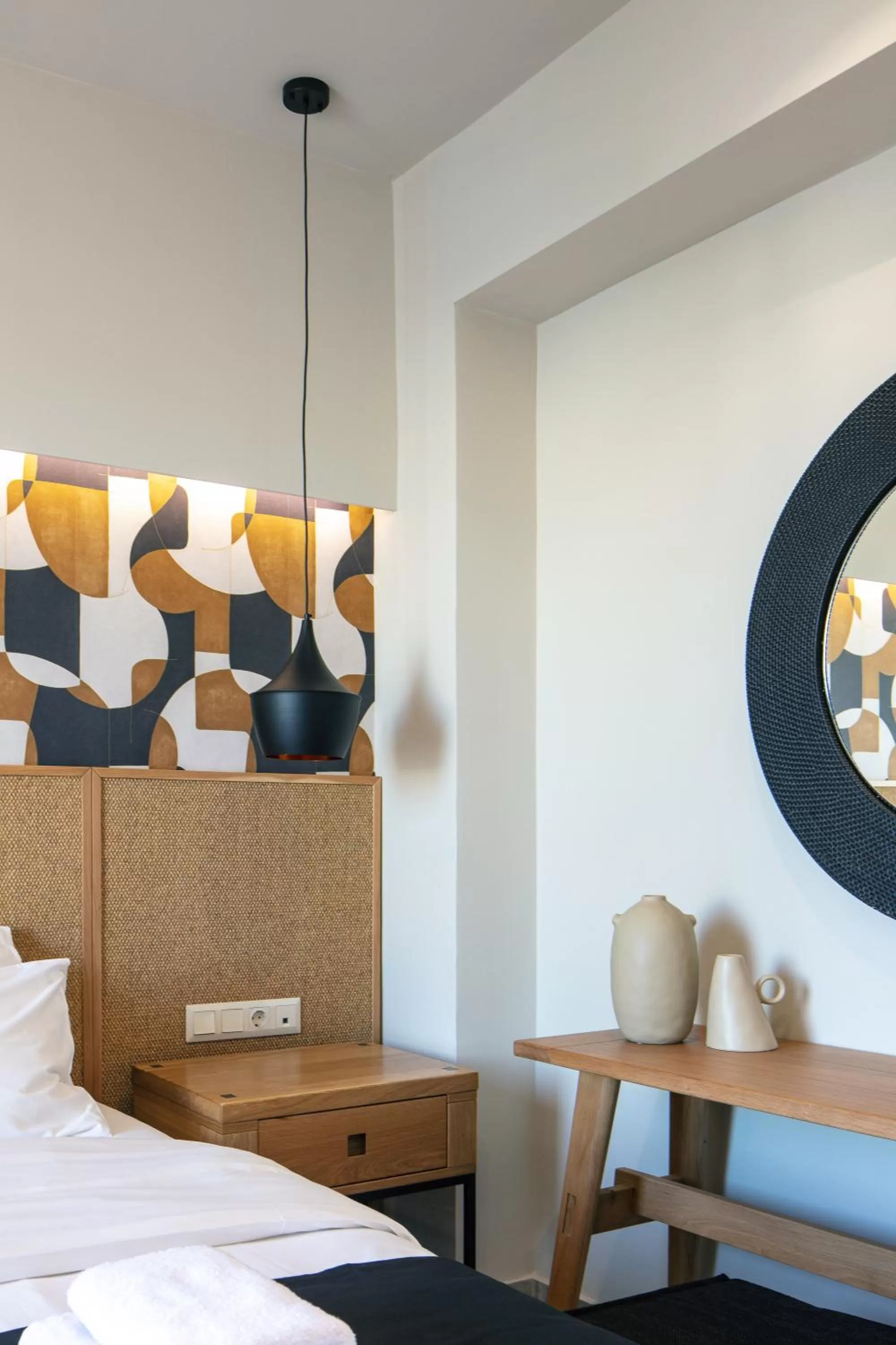 Decorative detail, Bed in Chapter 02 Gallery Suites - ex GD Gallery Suites