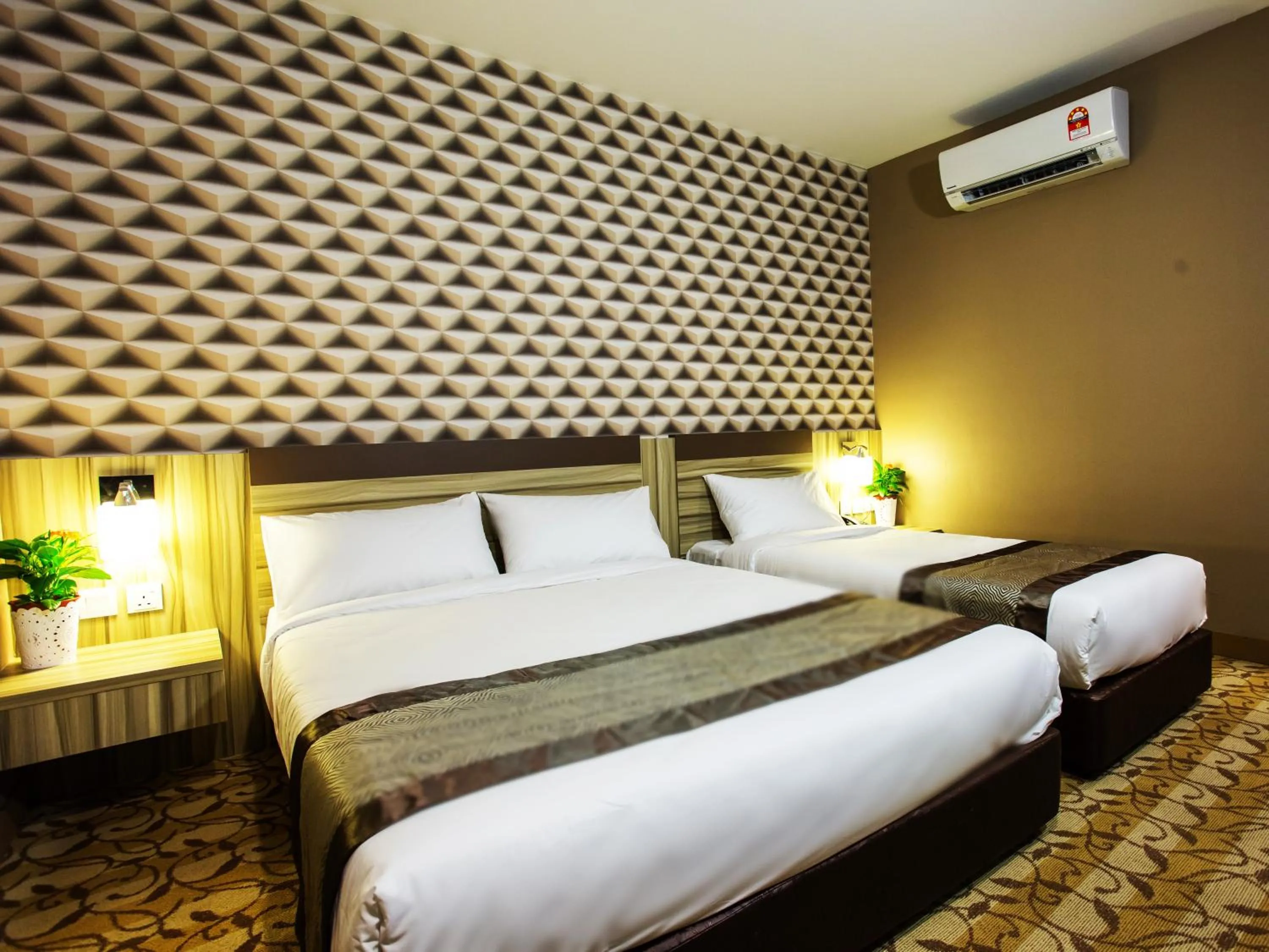 Bedroom, Bed in LS Hotel