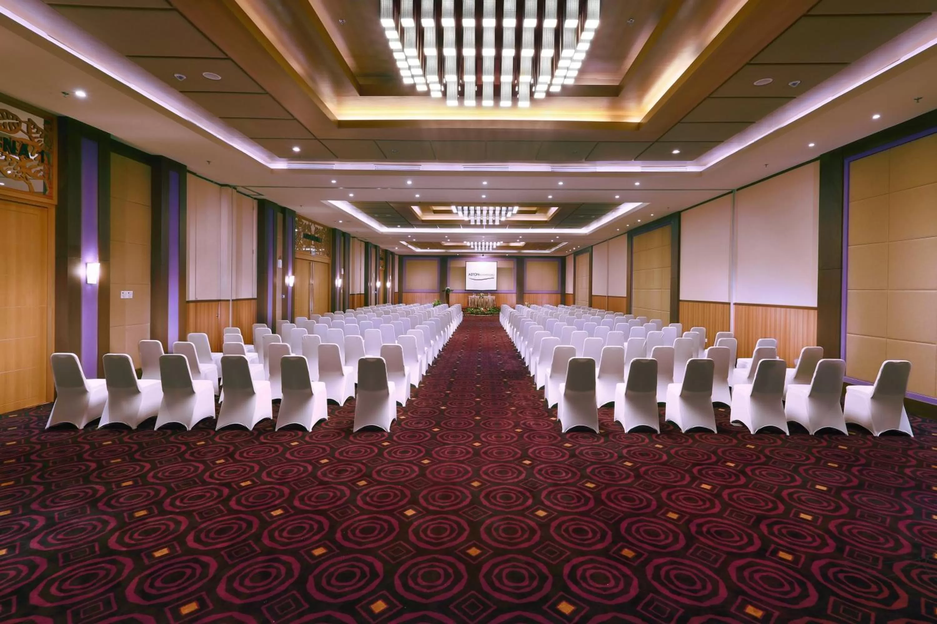 Meeting/conference room in Aston Bojonegoro City Hotel