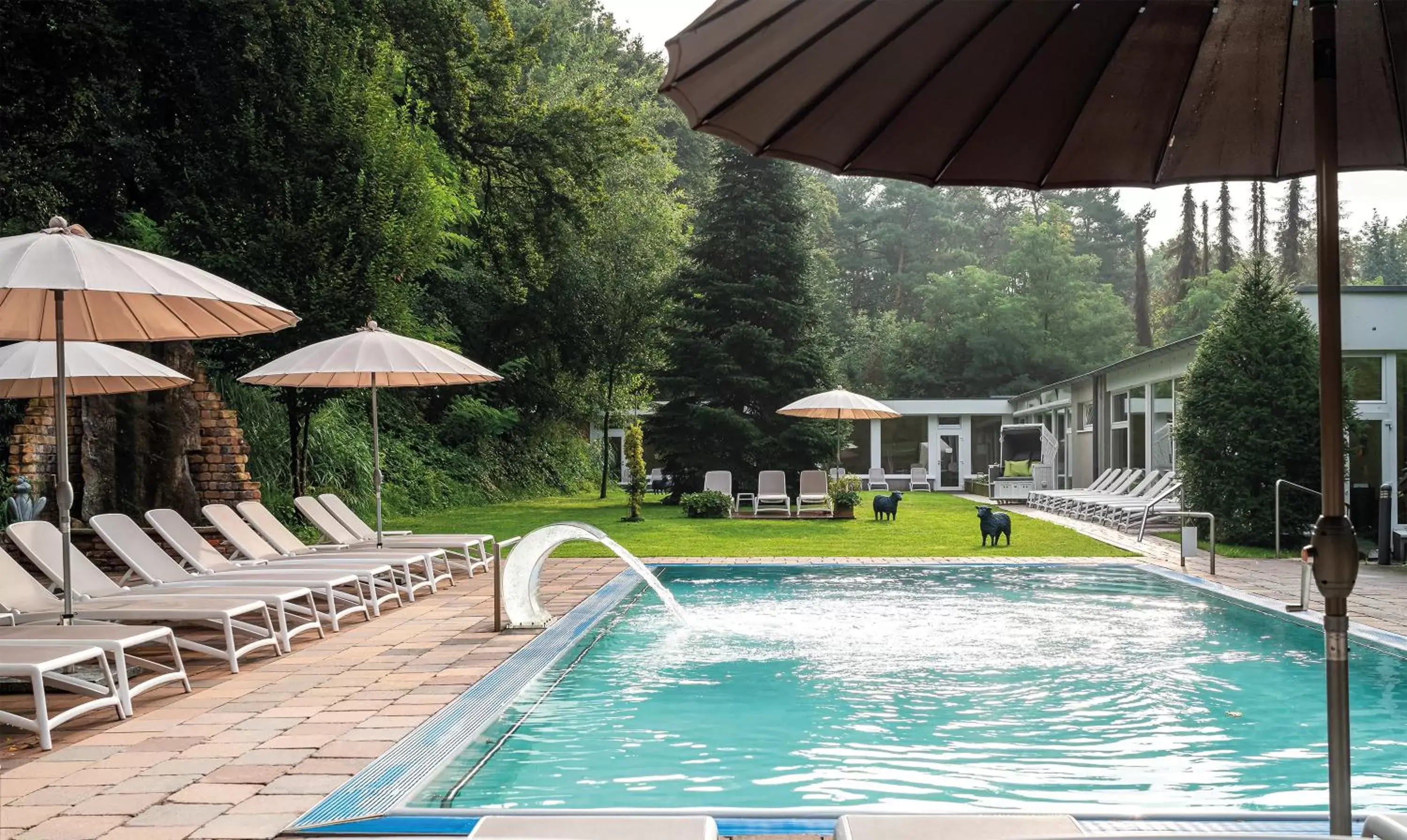 Waldhotel Tannenhäuschen Waldhotel Tannenhäuschen