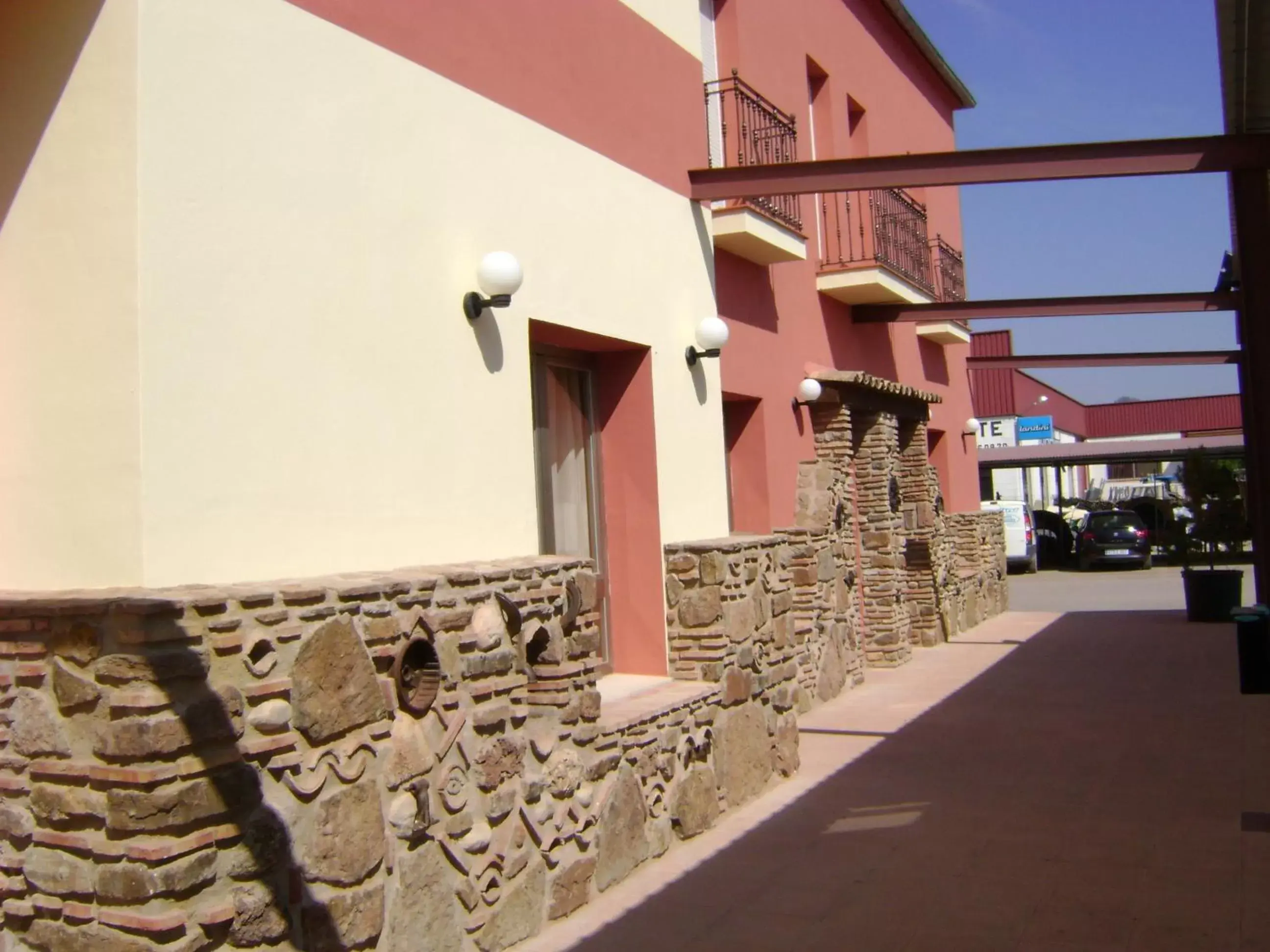 Facade/entrance in Hotel Don Juan