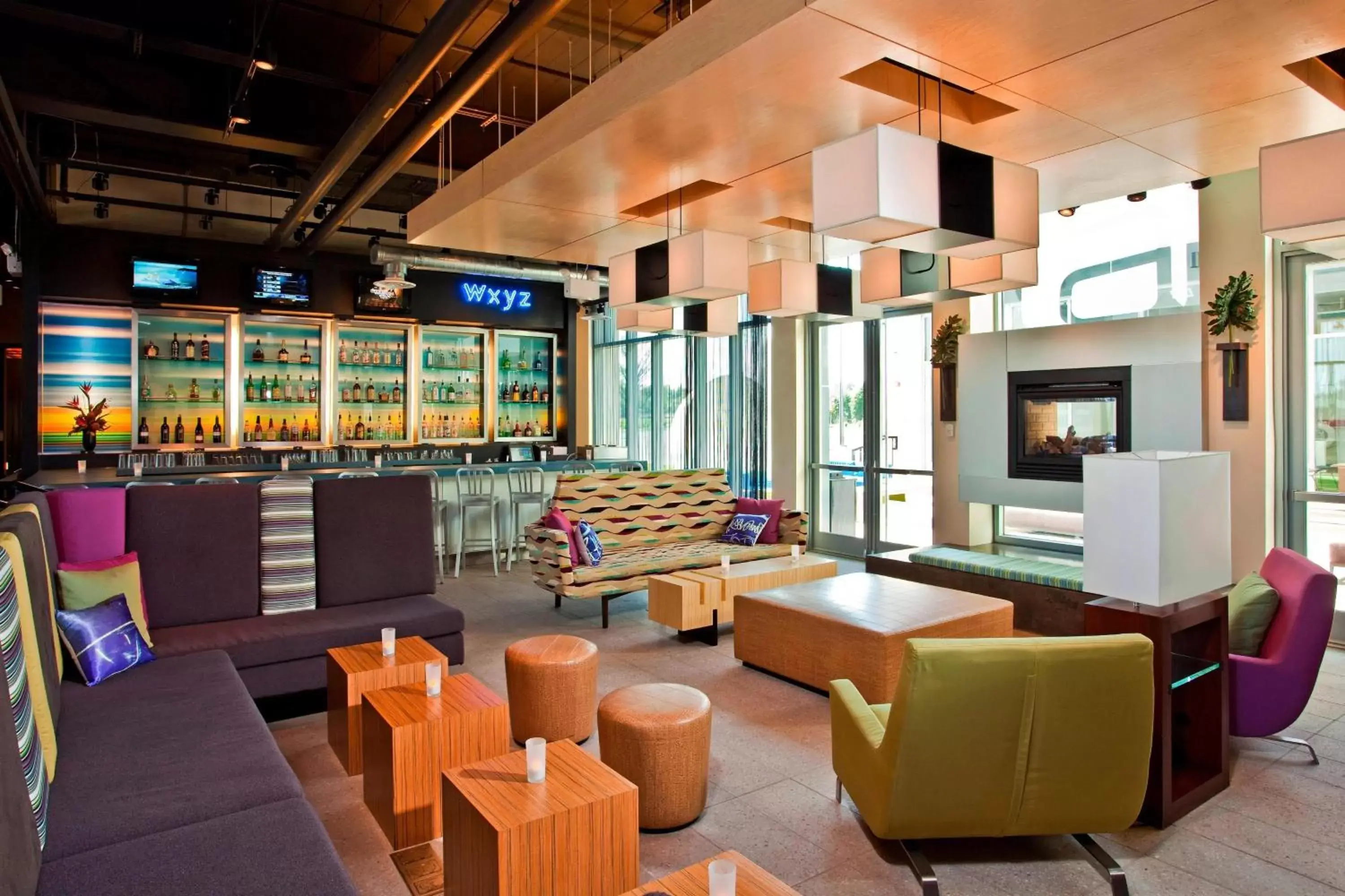 Lobby or reception, Lounge/Bar in Aloft Dulles Airport North