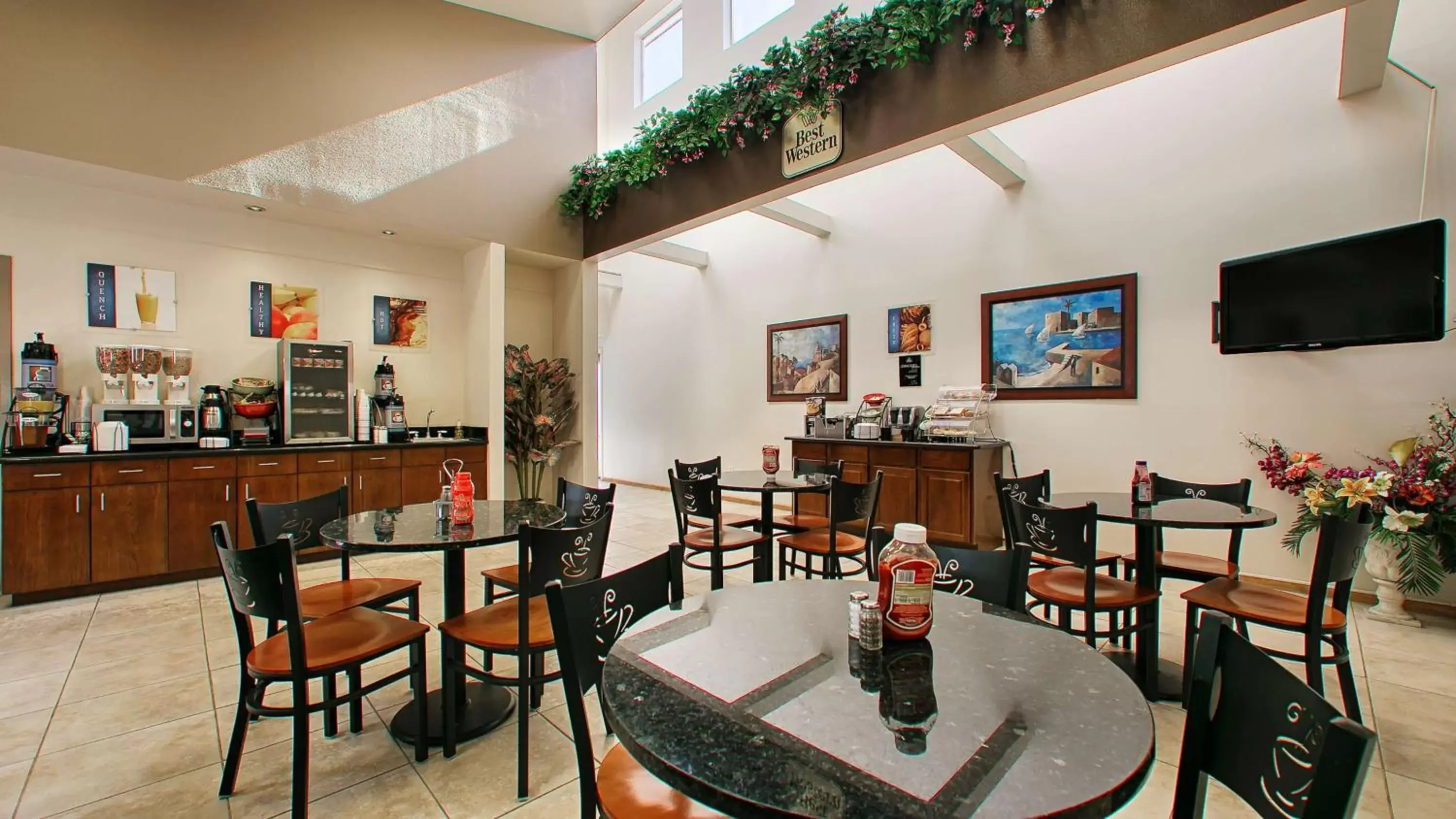 Restaurant/Places to Eat in Best Western Topaz Lake Inn