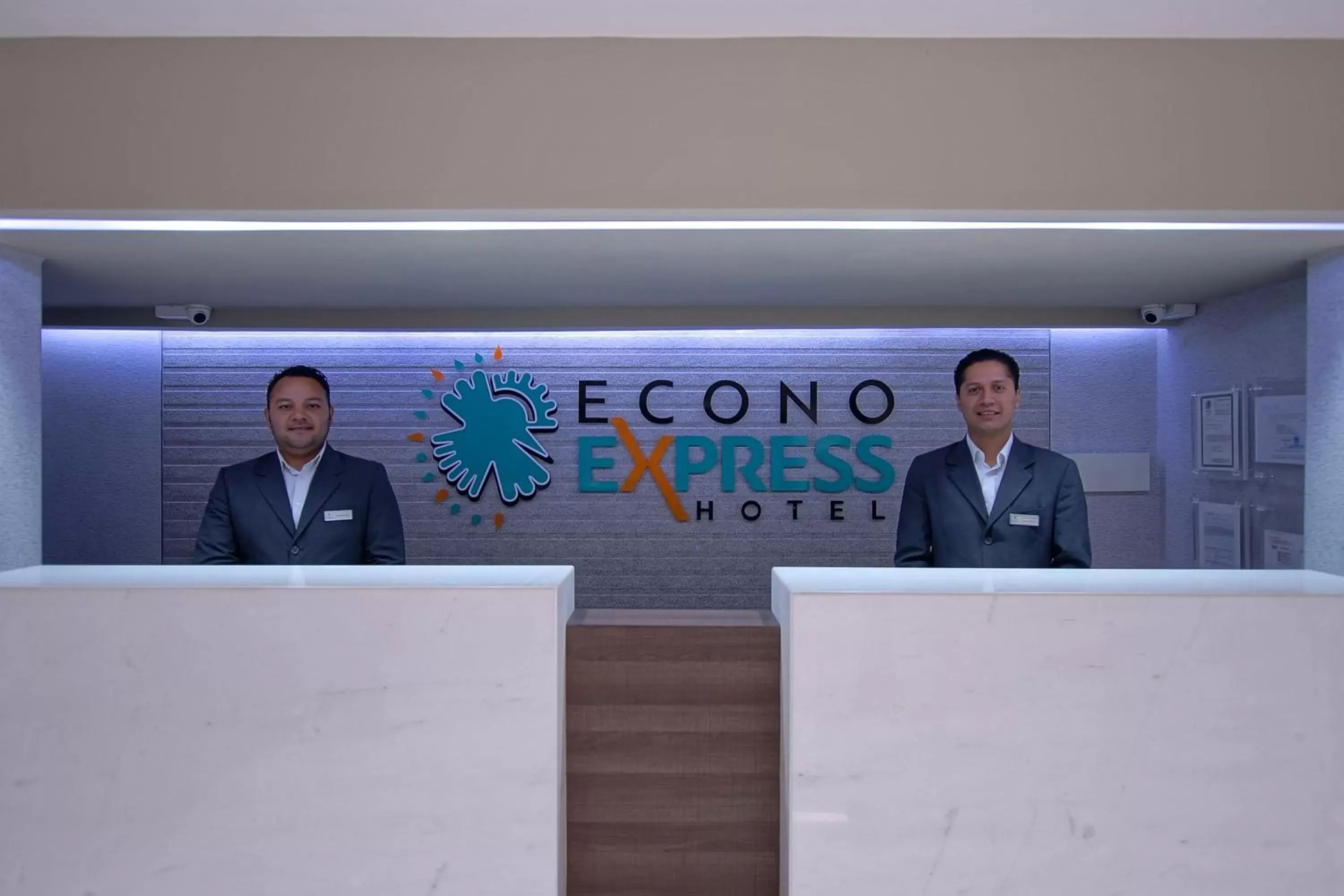 Lobby or reception in Econo Express Hotel