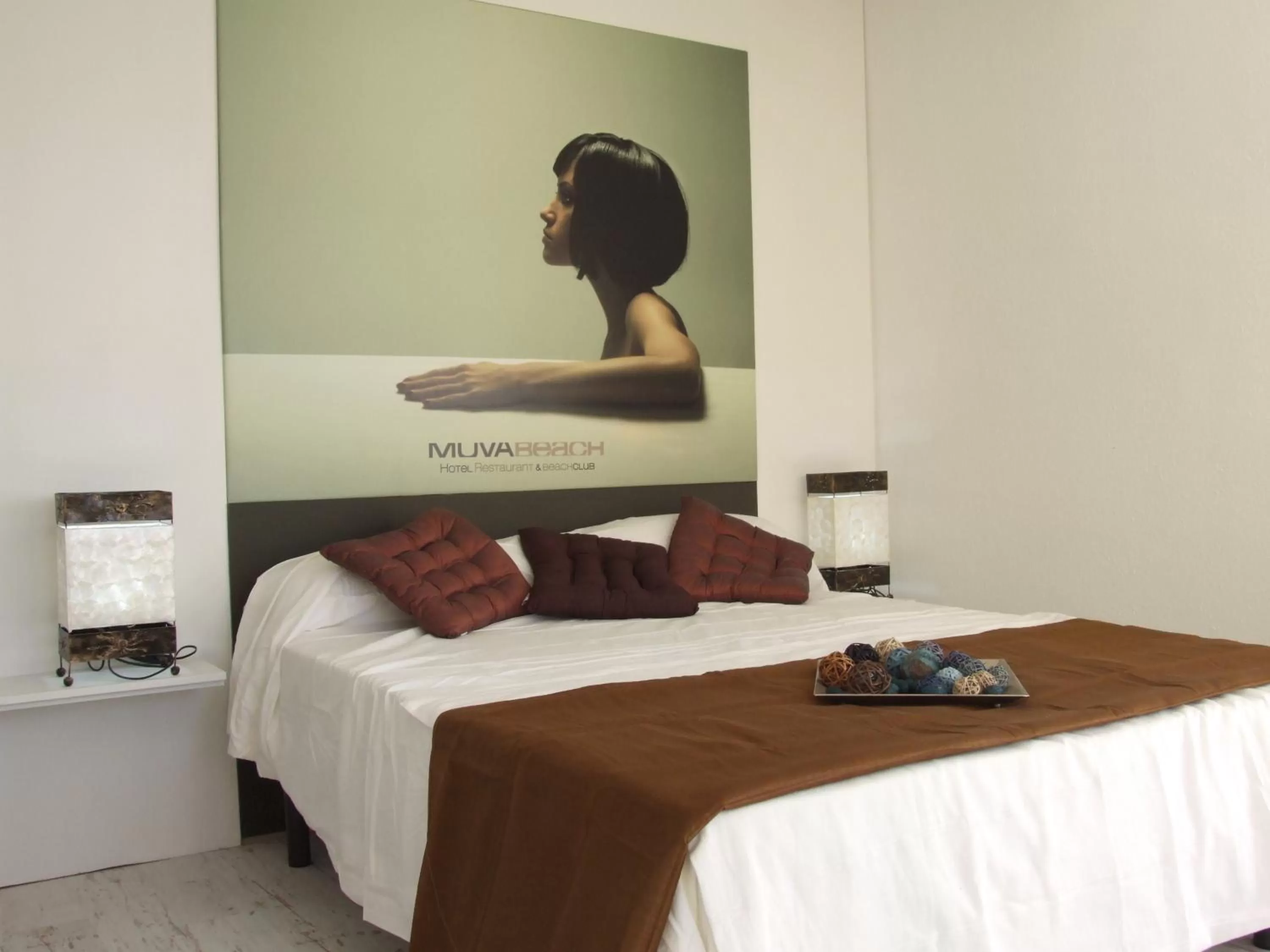 Decorative detail, Bed in Hotel Muva Beach