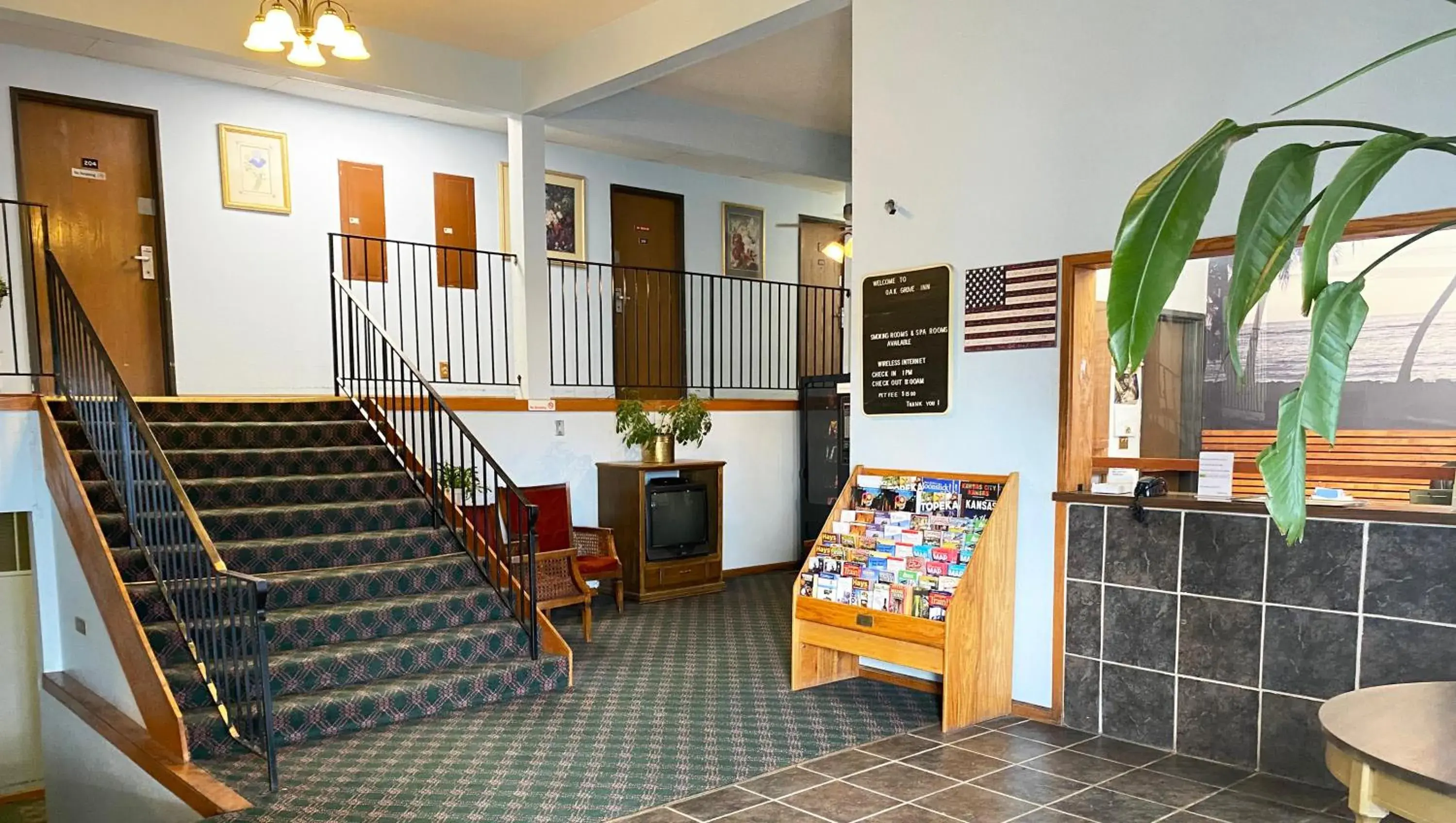 Lobby or reception, Lobby/Reception in Oak Grove Inn