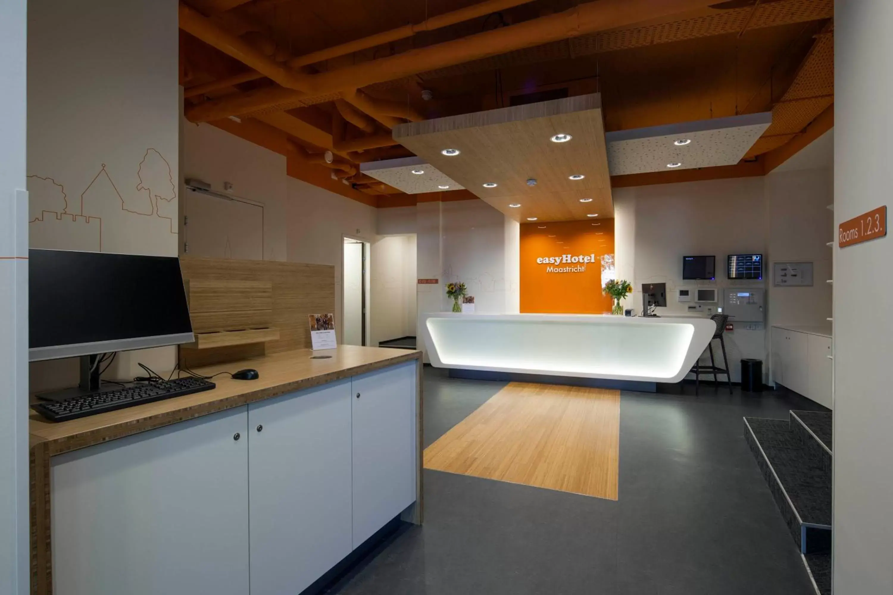 Lobby or reception in easyHotel Maastricht City Centre Lobby or reception in easyHotel Maastricht City Centre