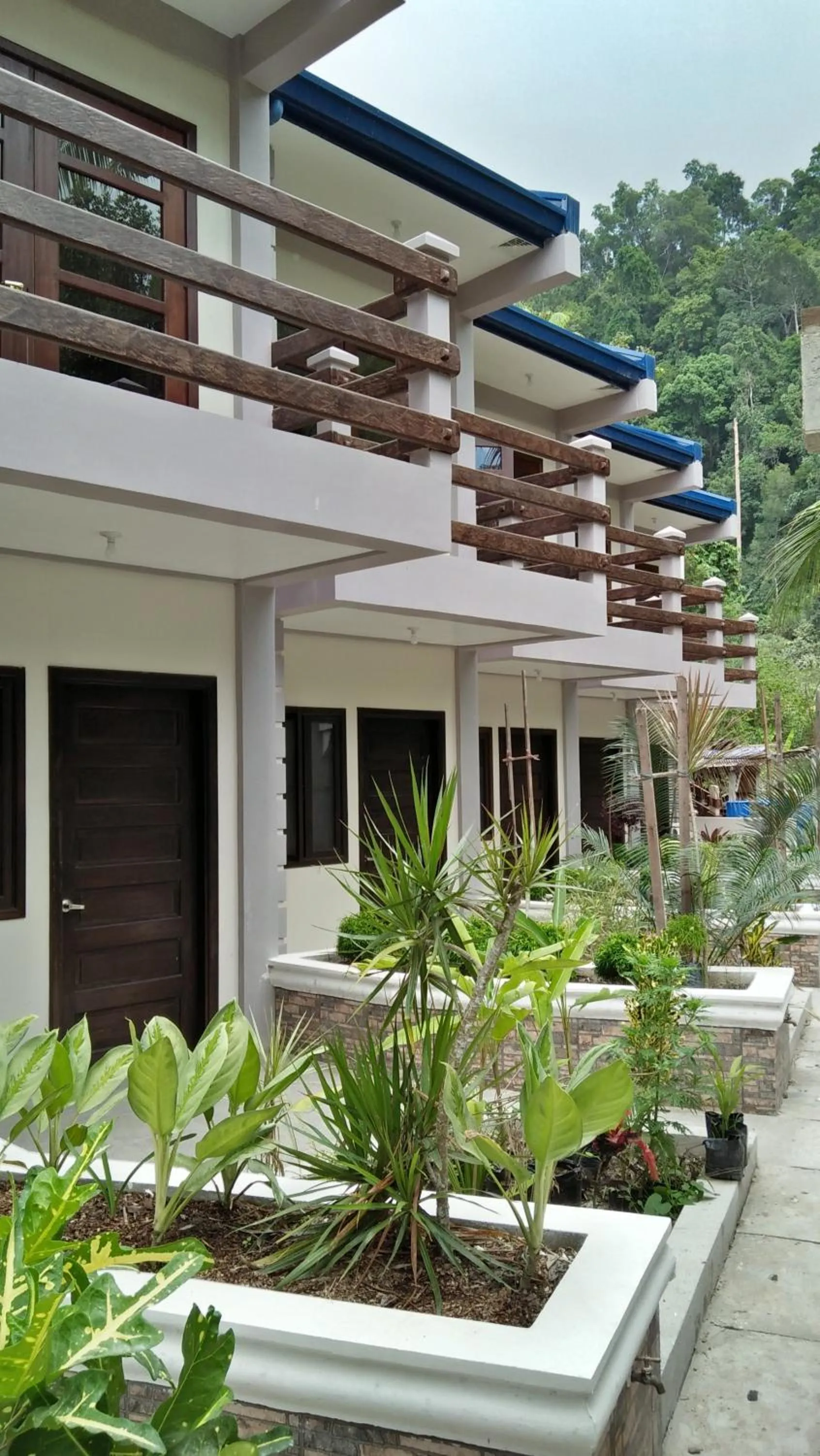 Property building in Ferellee Beach Front Inn