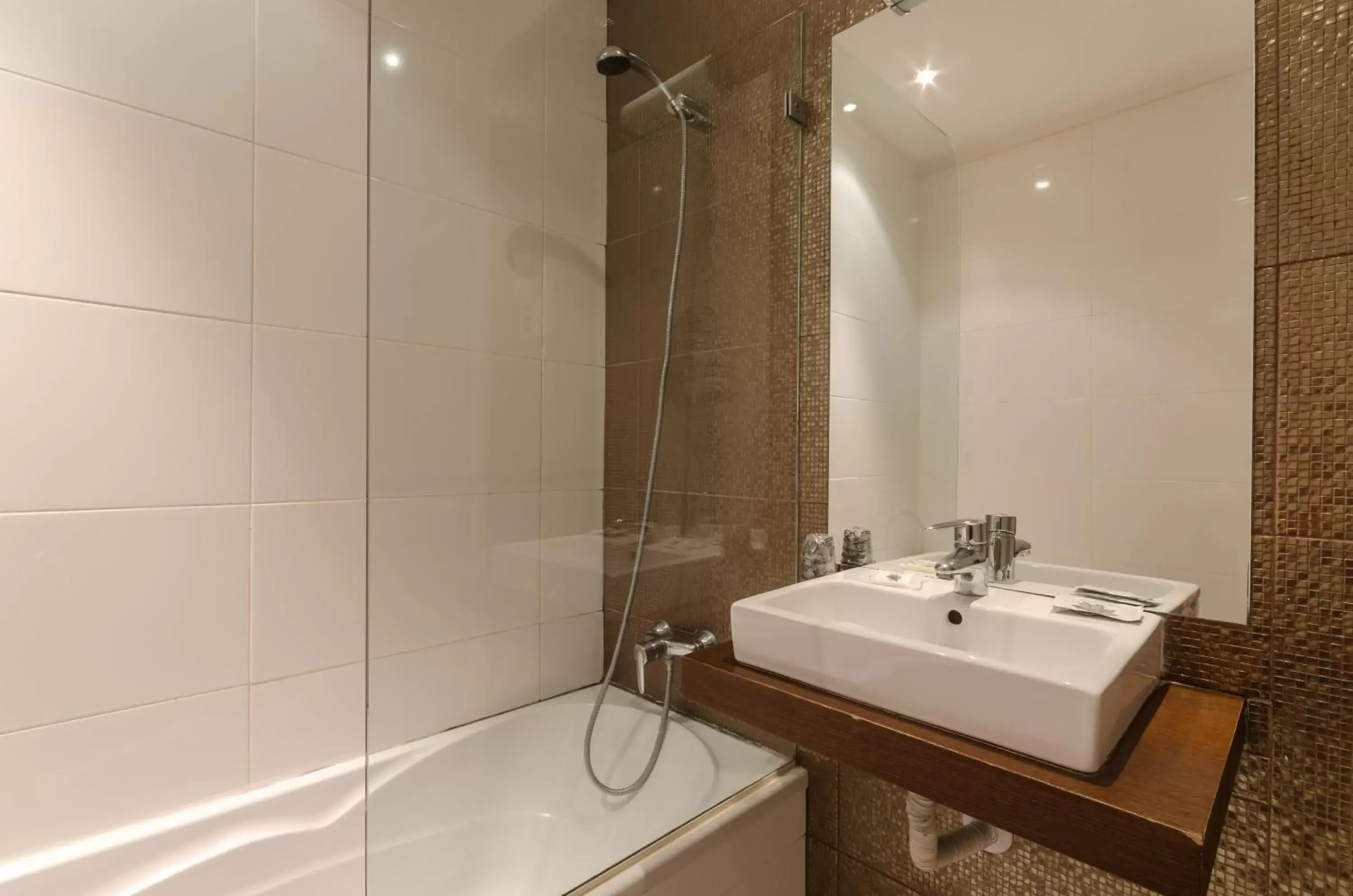 Bathroom in Hotel INN Rossio